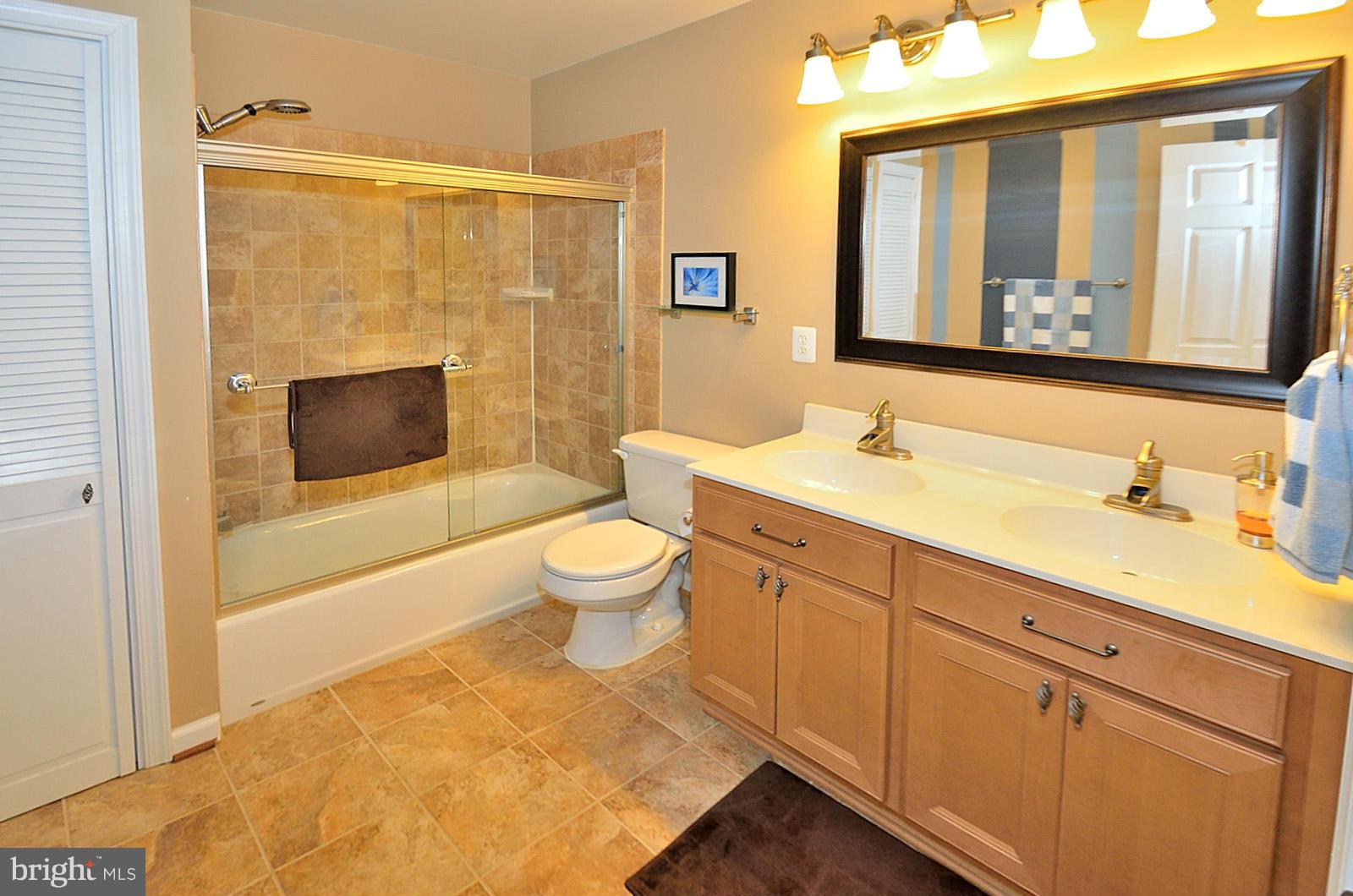 TRIPLE RIDGE - Residential