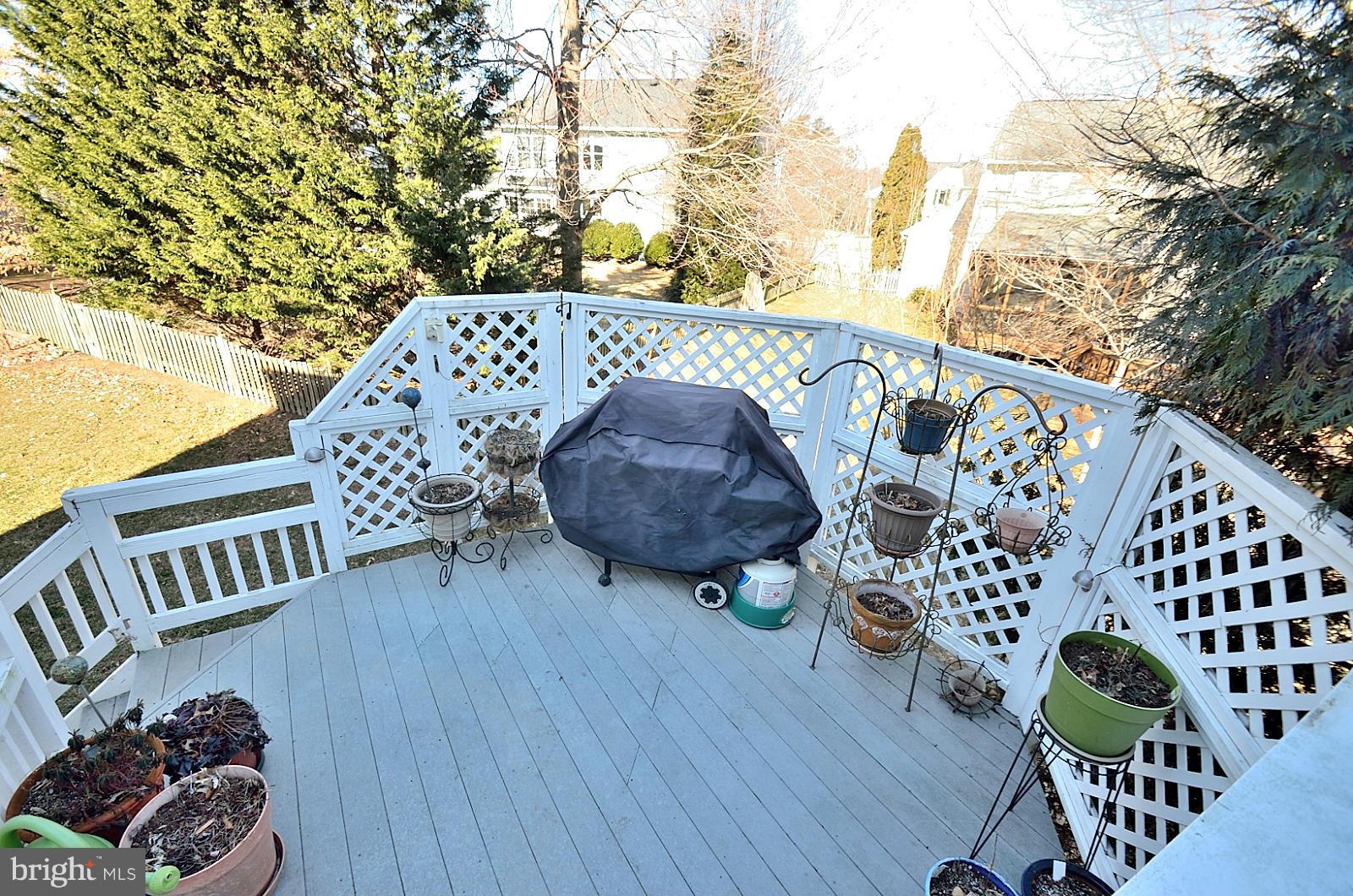 TRIPLE RIDGE - Residential