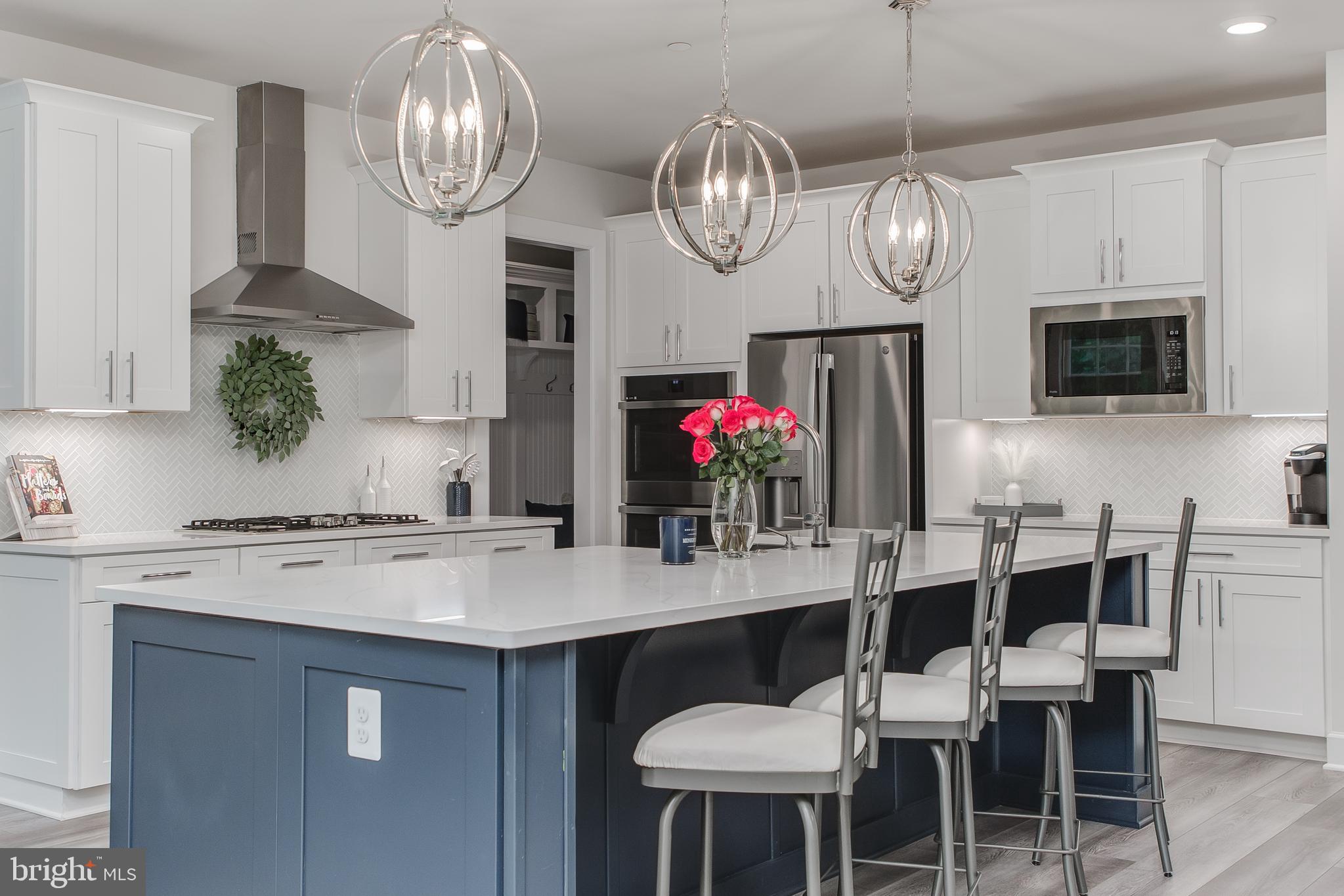 LAKE LINGANORE - Residential Lease