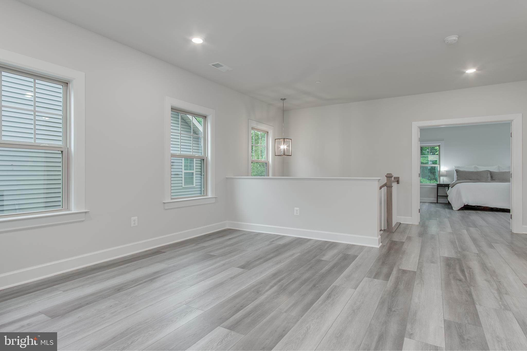 LAKE LINGANORE - Residential Lease