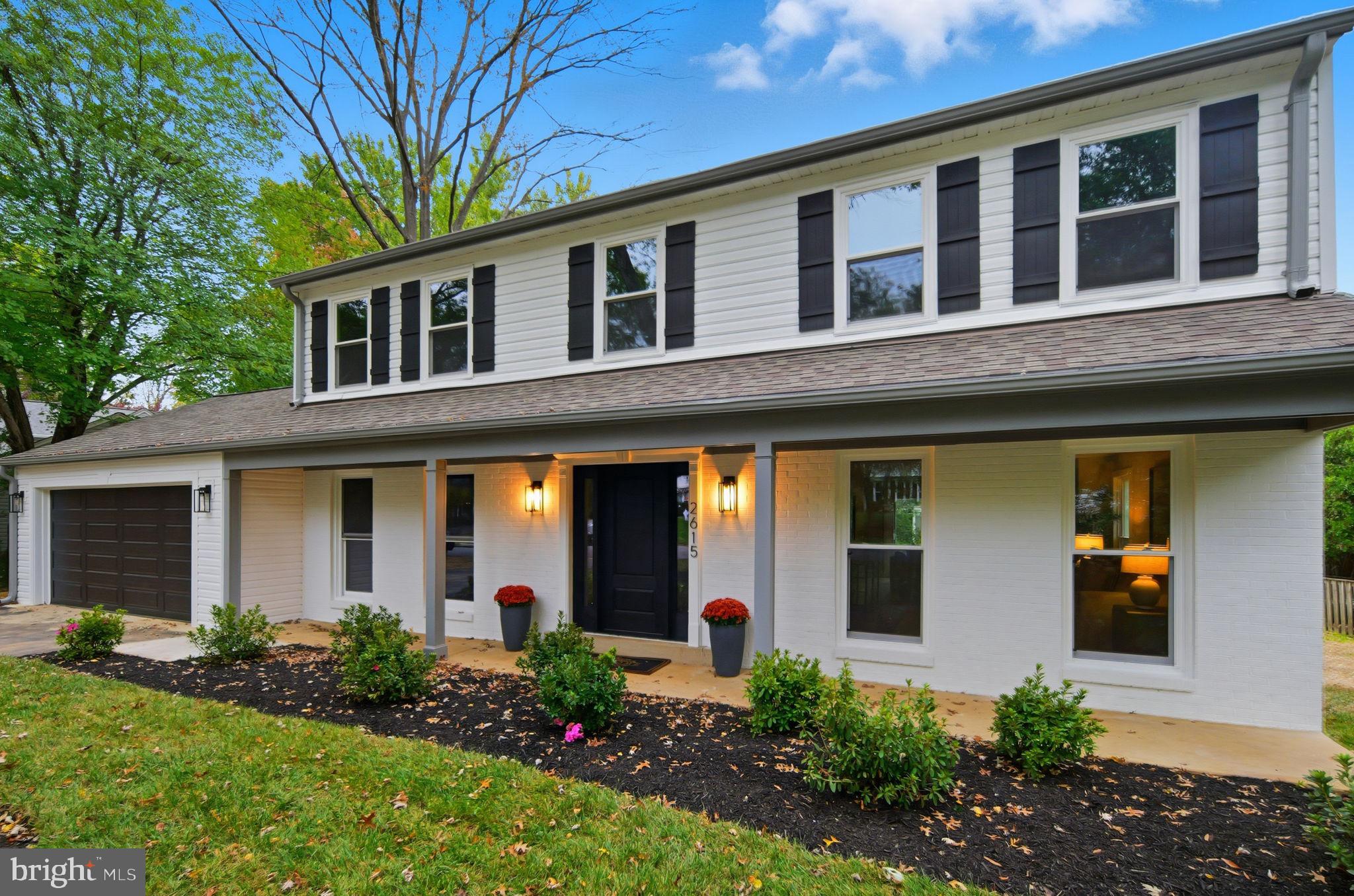 VIENNA OAKS - Residential