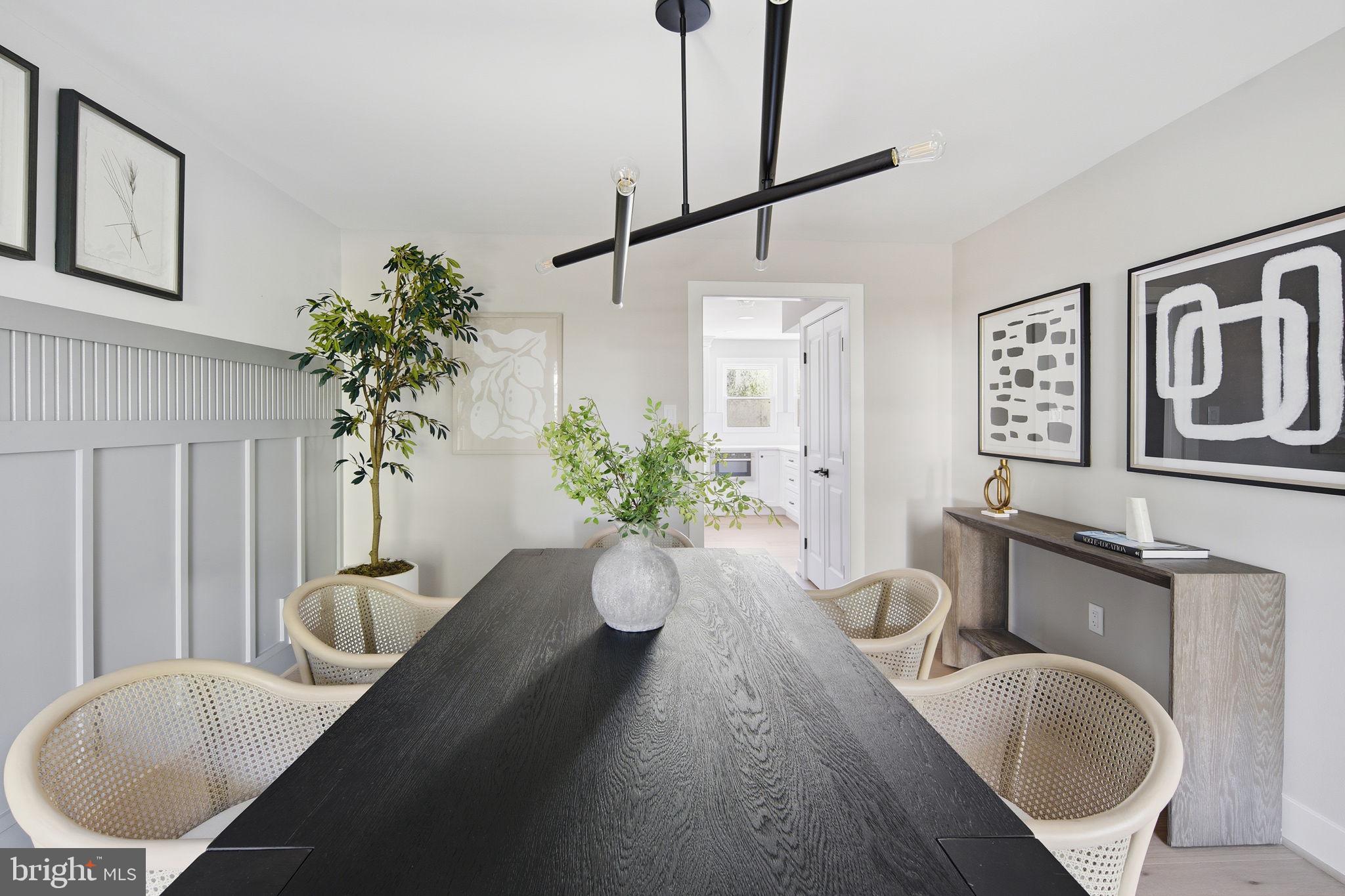 VIENNA OAKS - Residential