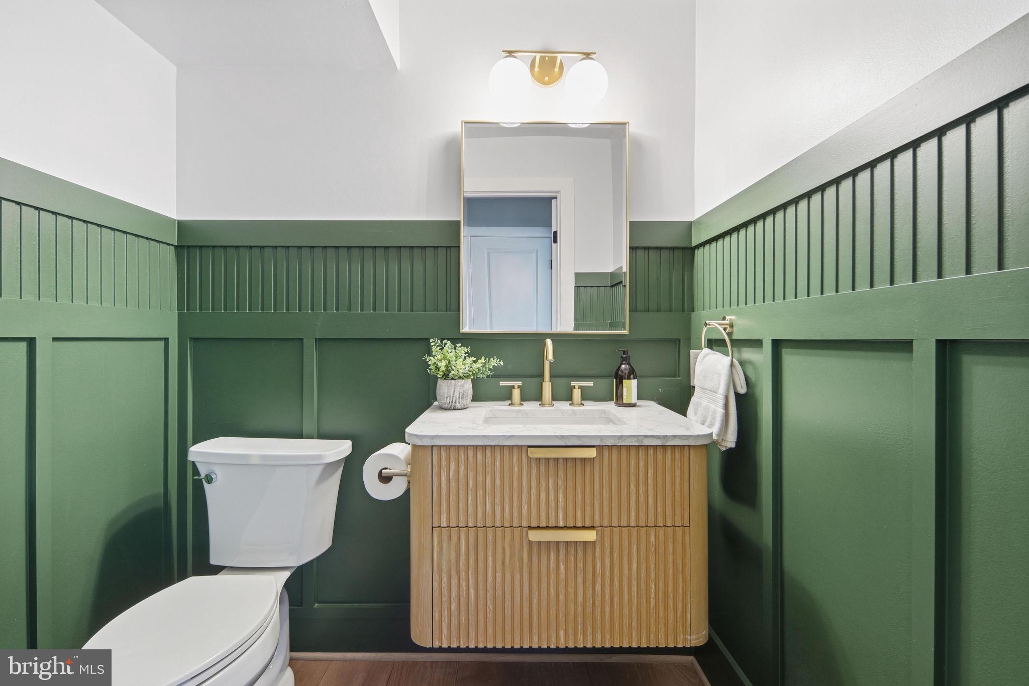 VIENNA OAKS - Residential