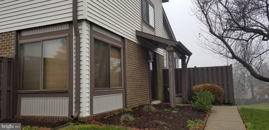 Attention Renters - Why Rent When You Can Own for Less - An Excellent Opportunity Awaits You. This updated  3 Bedroom 1.5 Bath Townhouse could be yours. Move-in ready and in great condition and has loads of potential, including a custom-designed walk-in closet, jetted soaking tub, stainless steel appliances, new bathroom vanity, granite countertops, and additional interior and exterior storage. Home is located close to major roads, mass transit, shopping, and entertainment. Schedule your private tour today, you will be glad you did. 24 HOUR OPEN HOUSE AVAILABLE.