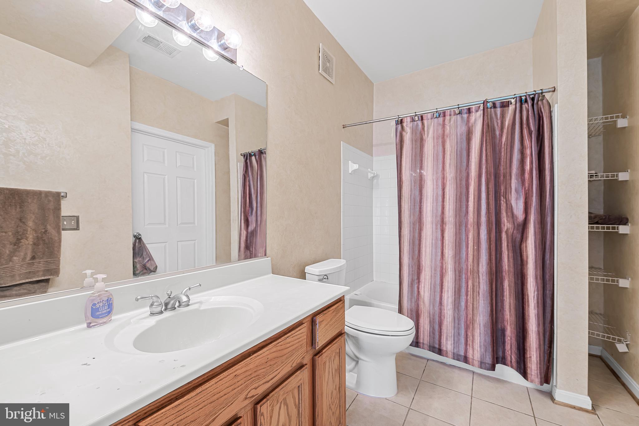 BOWIE TOWERS - Residential