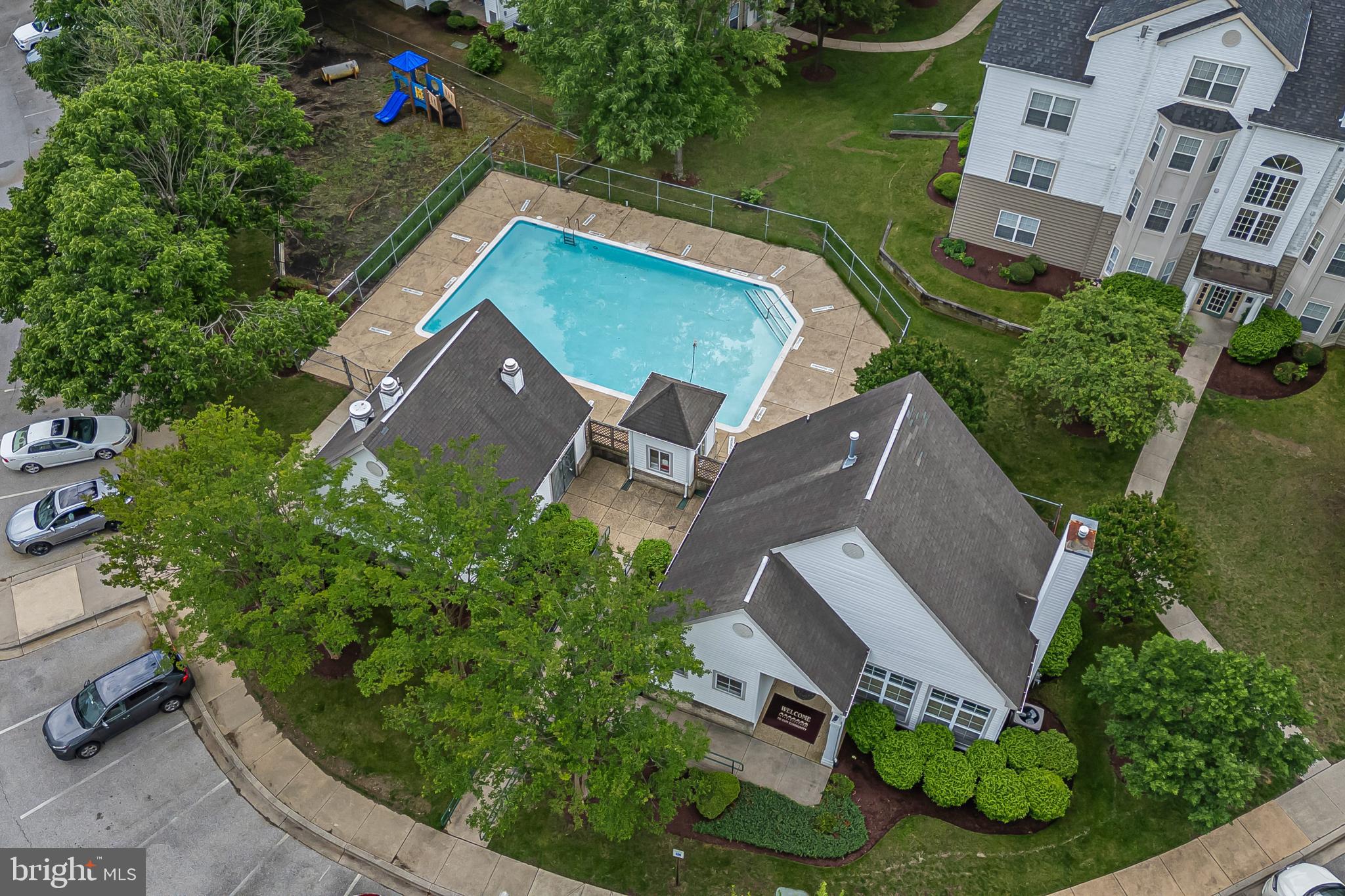 BOWIE TOWERS - Residential