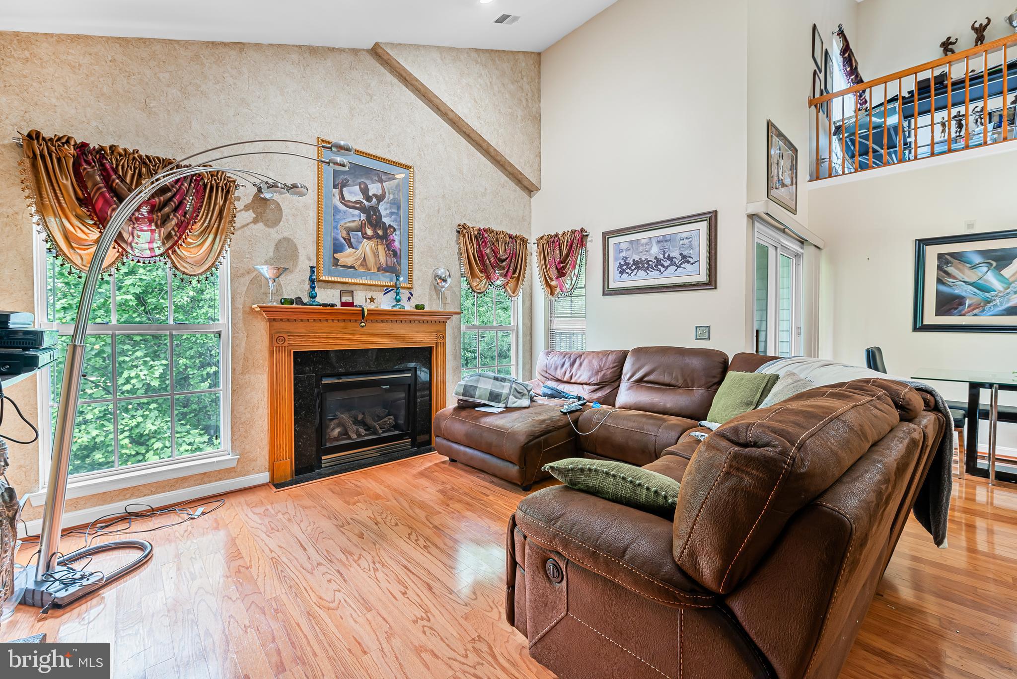 BOWIE TOWERS - Residential