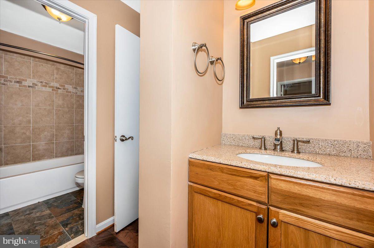 DISCOVERY - Residential