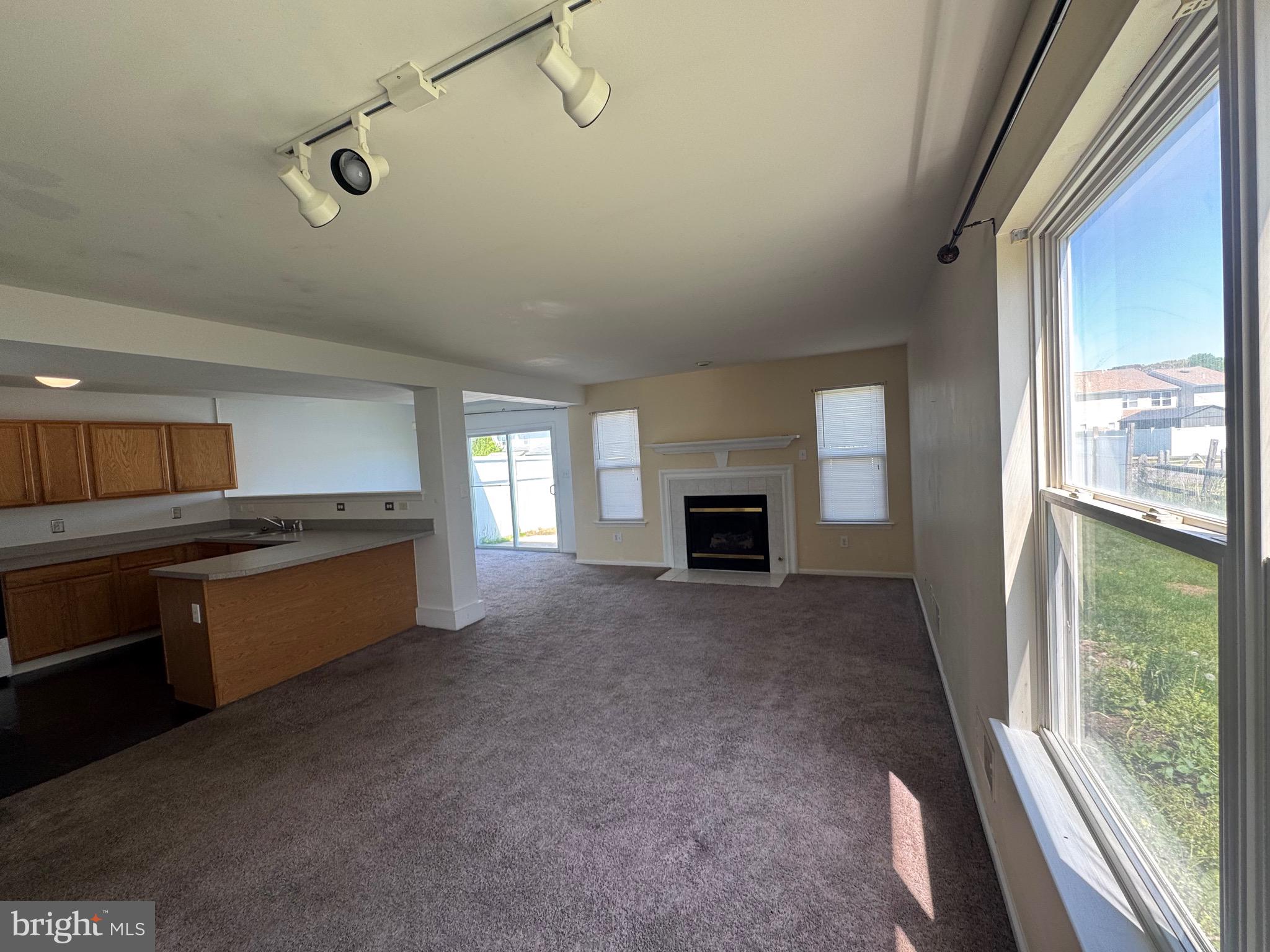 MILLBRANCH AT GREENLAWN - Residential Lease