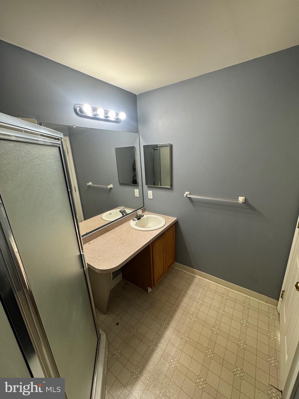 MILLBRANCH AT GREENLAWN - Residential Lease