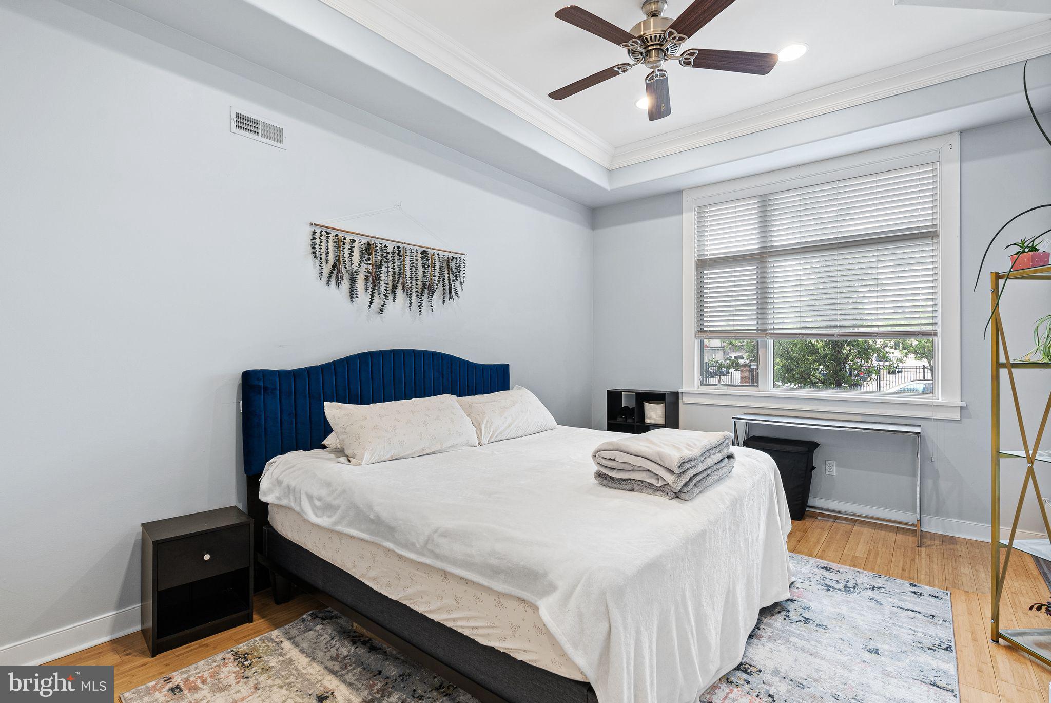 ART MUSEUM AREA - Residential Lease