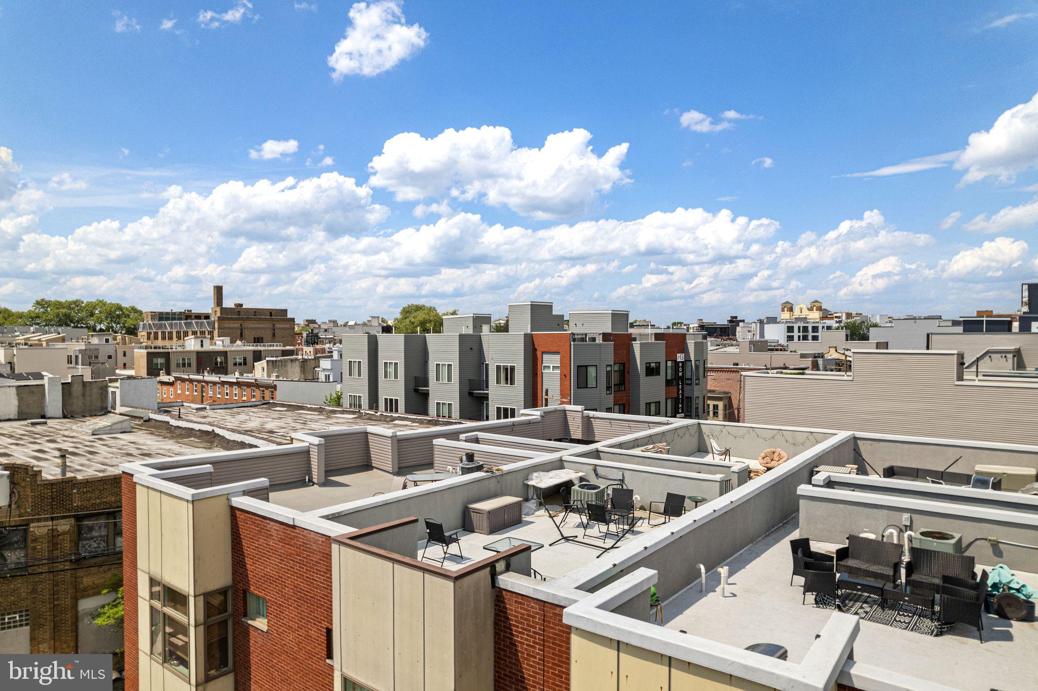 ART MUSEUM AREA - Residential Lease