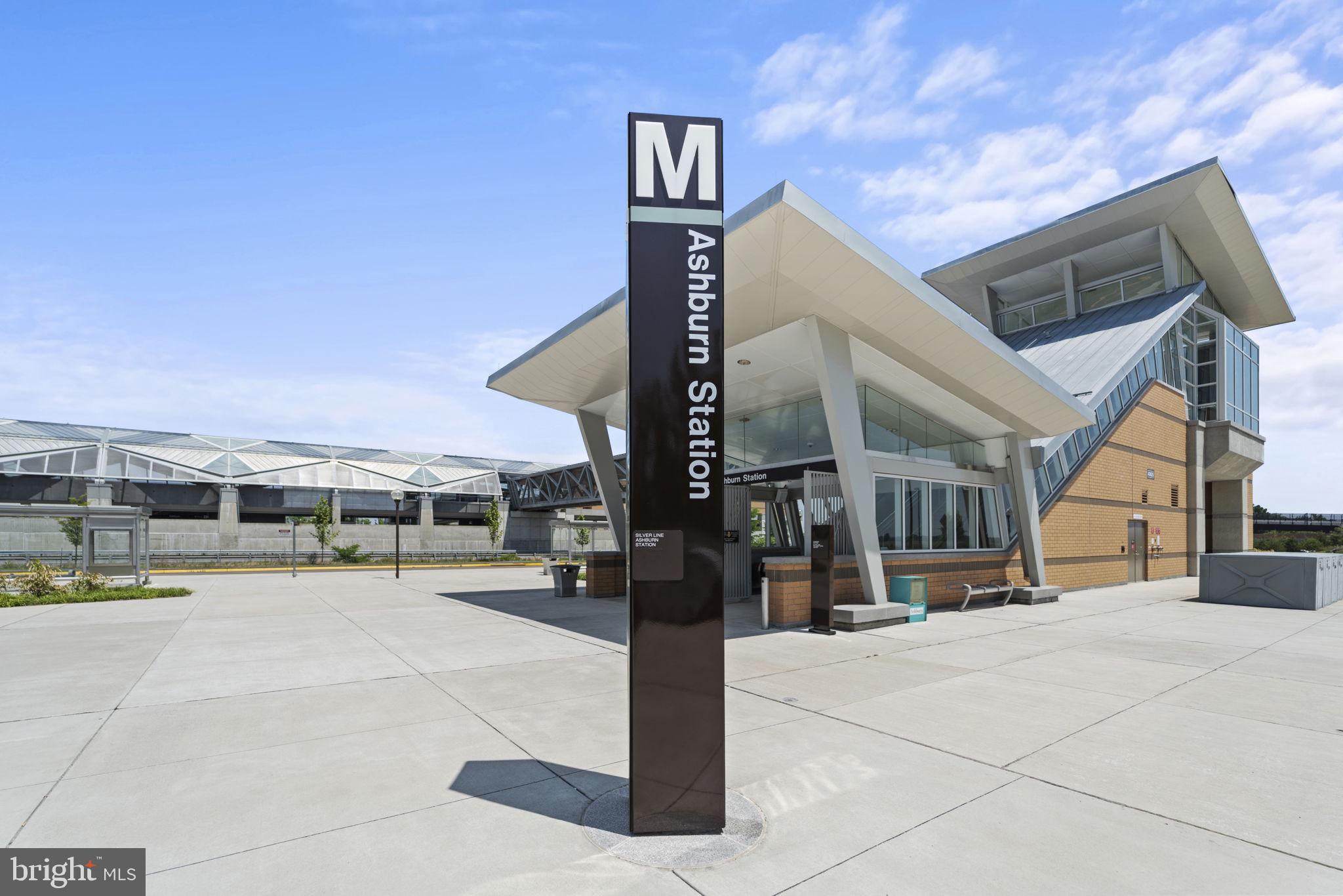 ASHBURN STATION - Residential