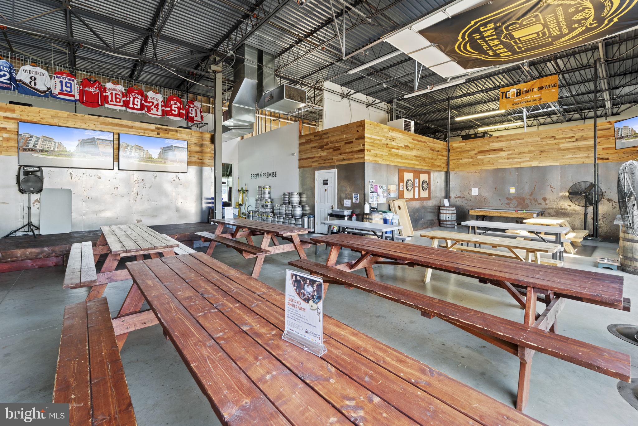 ASHBURN STATION - Residential