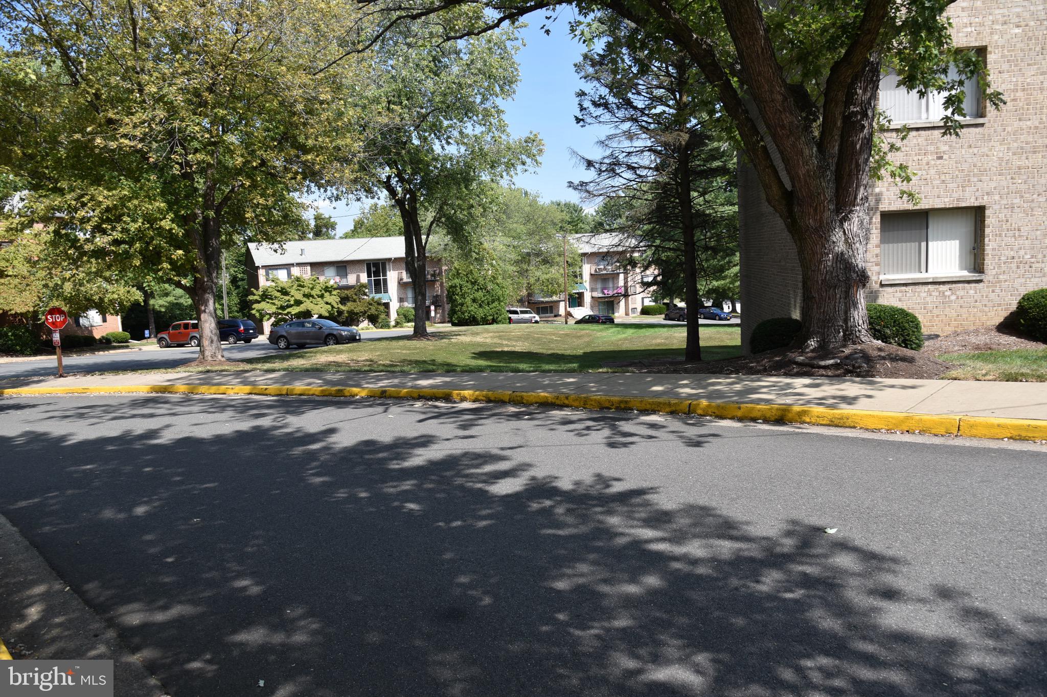 OCCOQUAN RIDGE CONDO - Residential