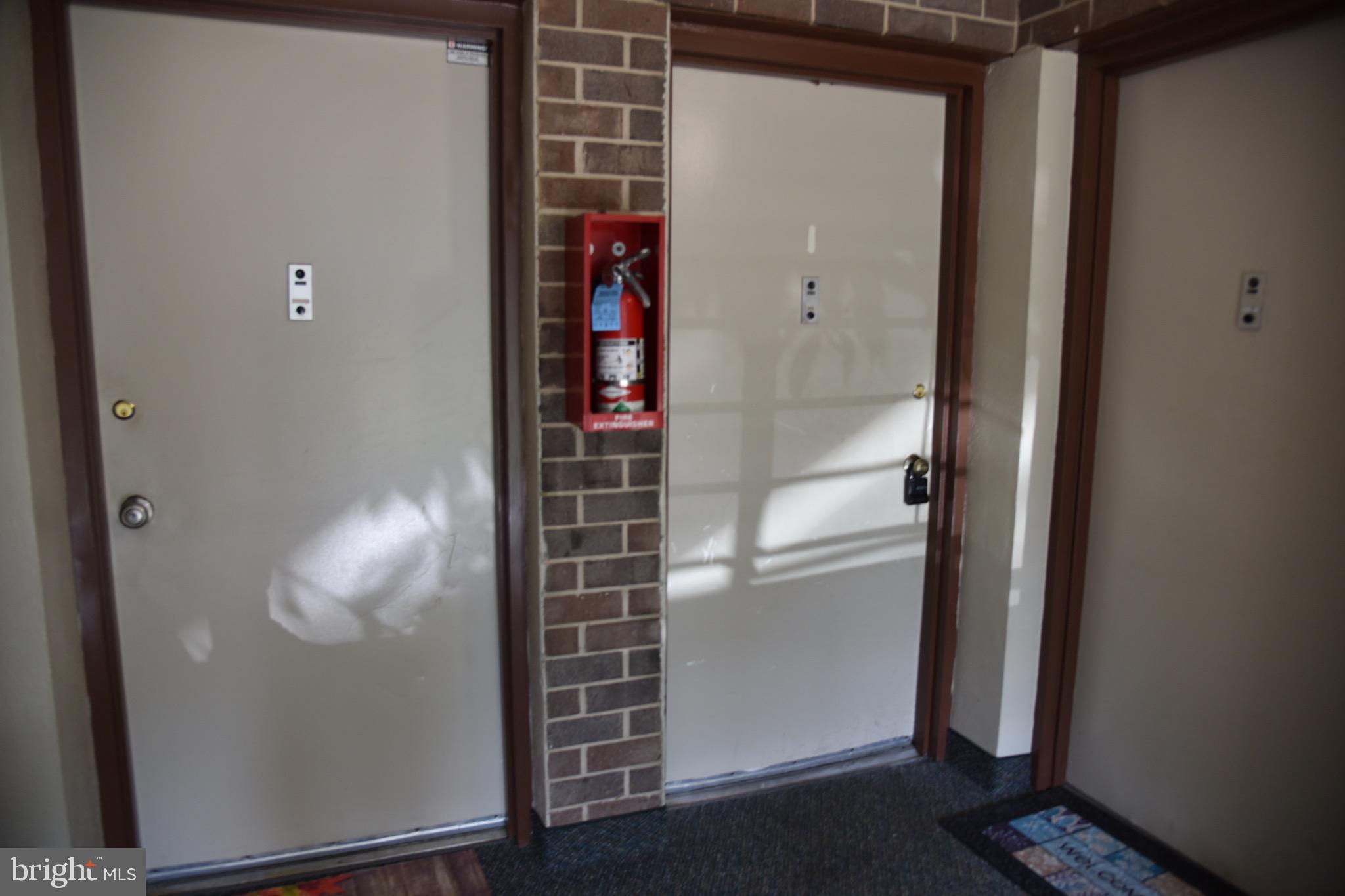 OCCOQUAN RIDGE CONDO - Residential