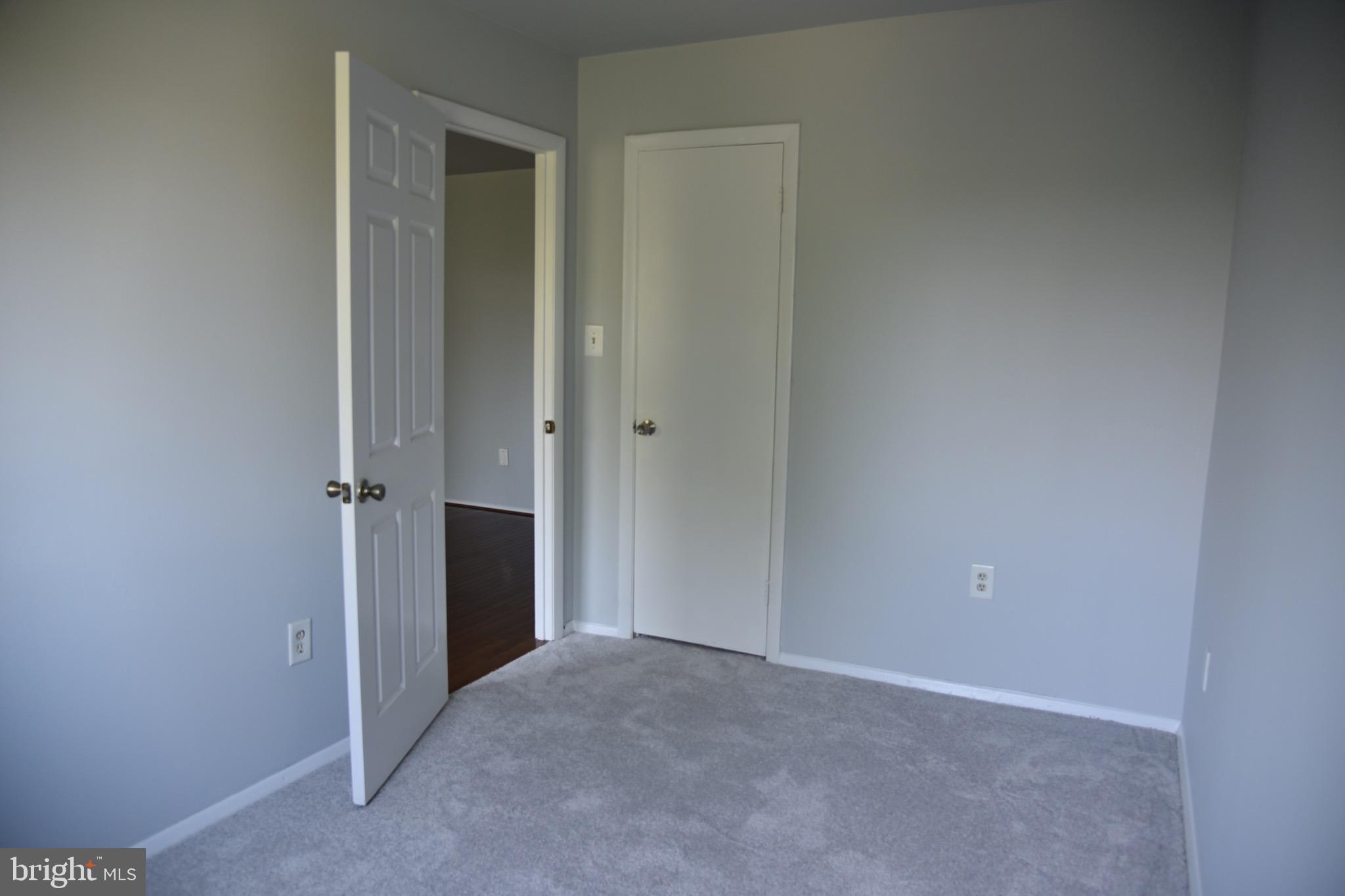 OCCOQUAN RIDGE CONDO - Residential