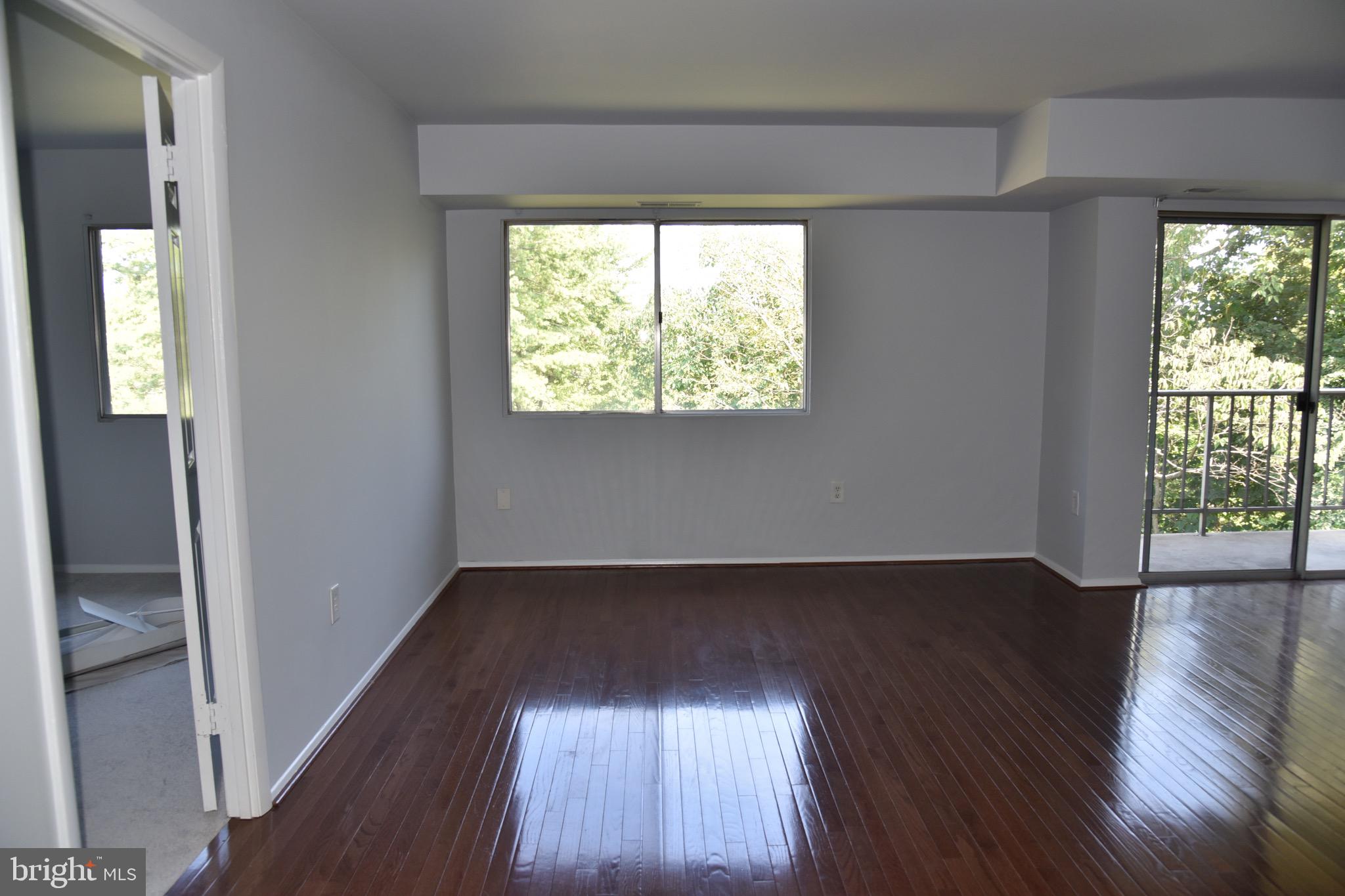 OCCOQUAN RIDGE CONDO - Residential