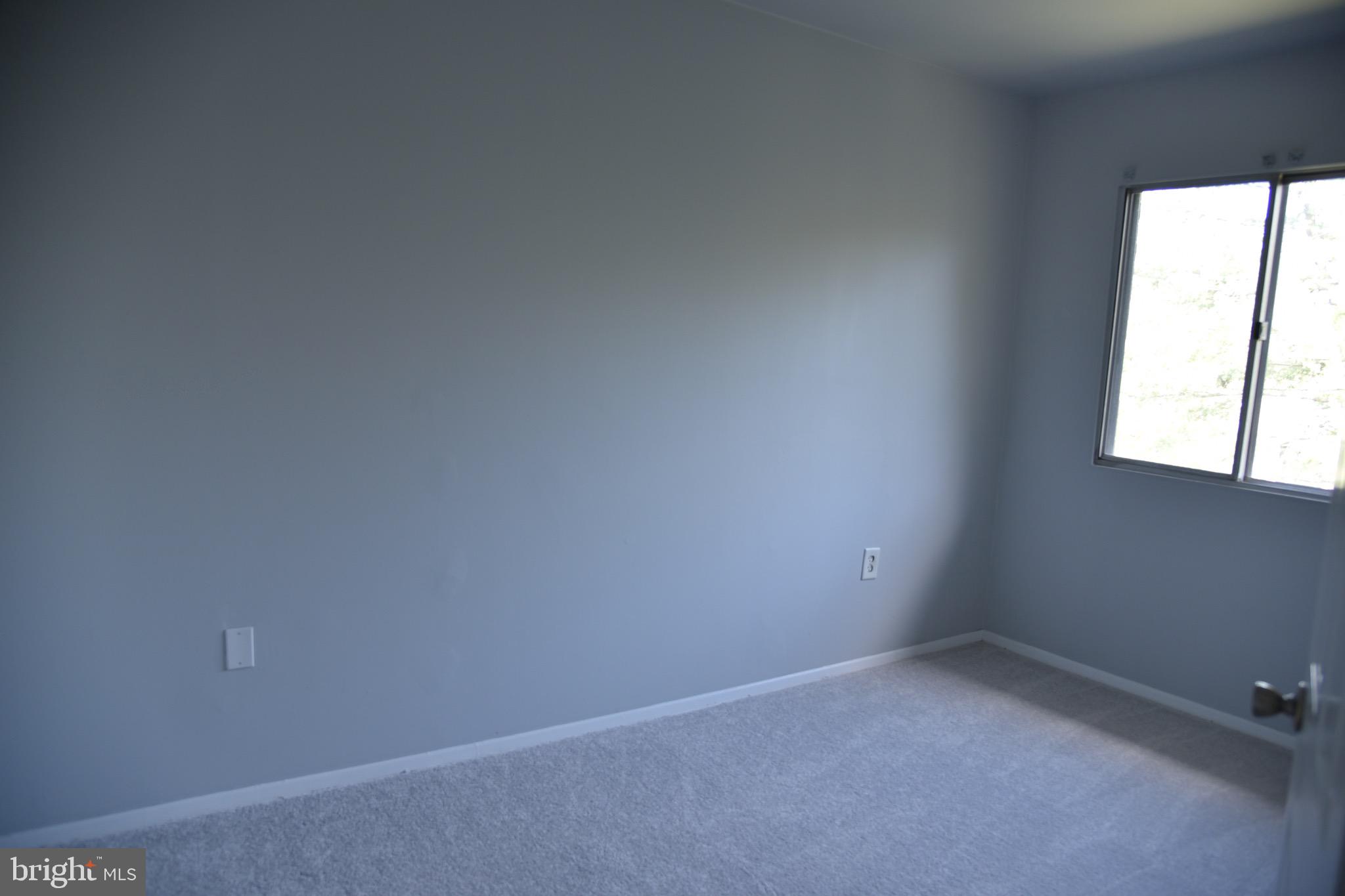 OCCOQUAN RIDGE CONDO - Residential