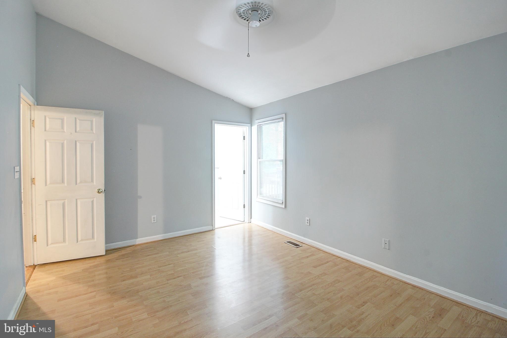 LAKE LINGANORE - Residential Lease