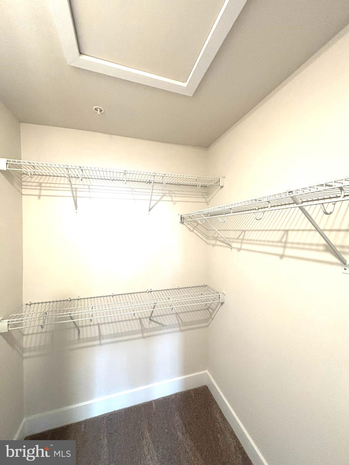 WINSTEN ESTATES - Residential Lease