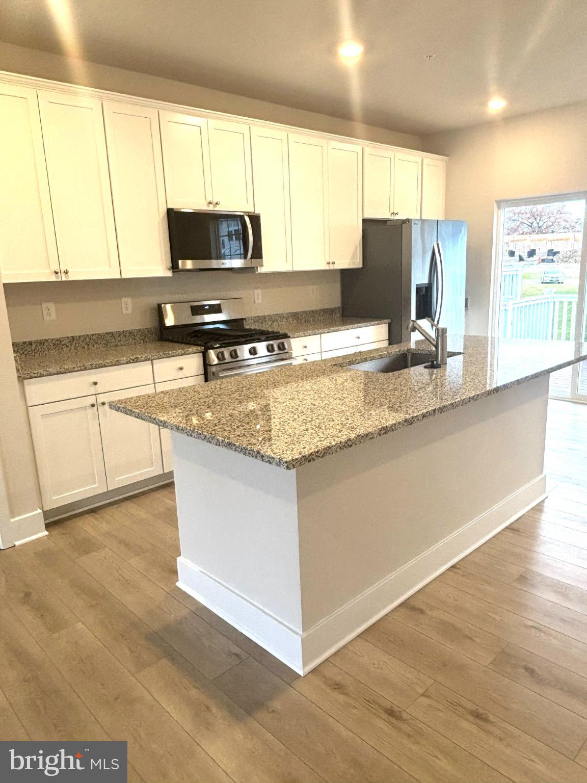 WINSTEN ESTATES - Residential Lease