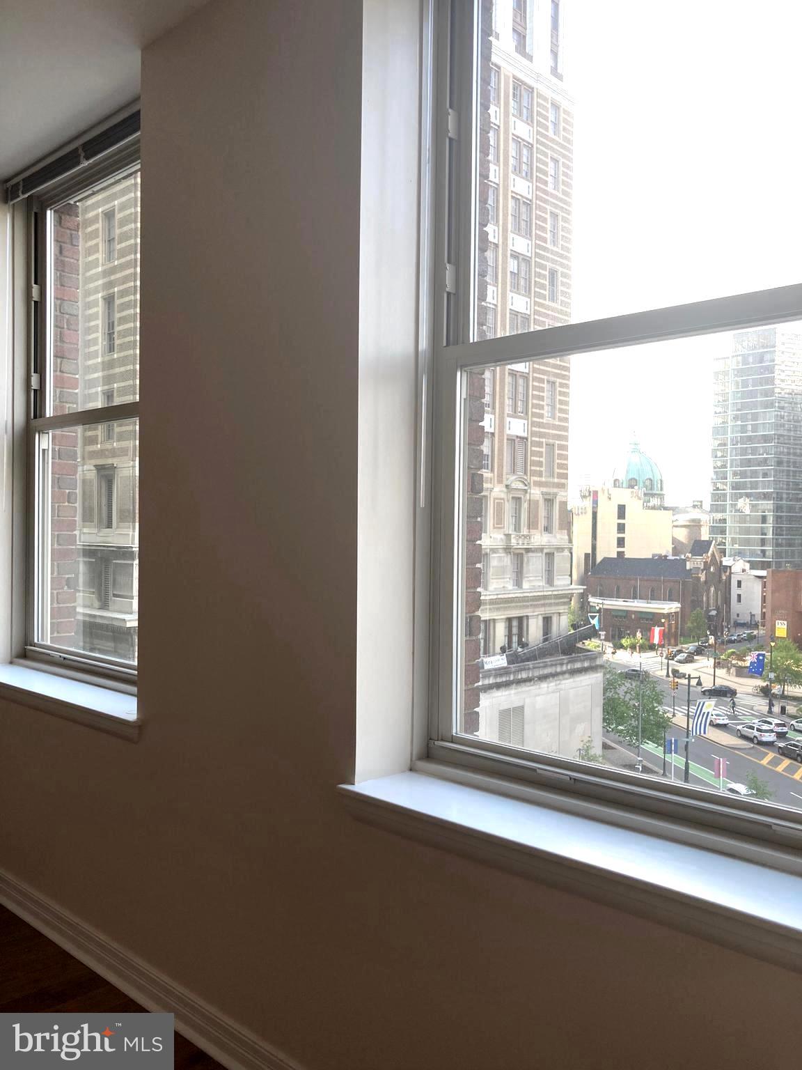 LOGAN SQUARE - Residential Lease