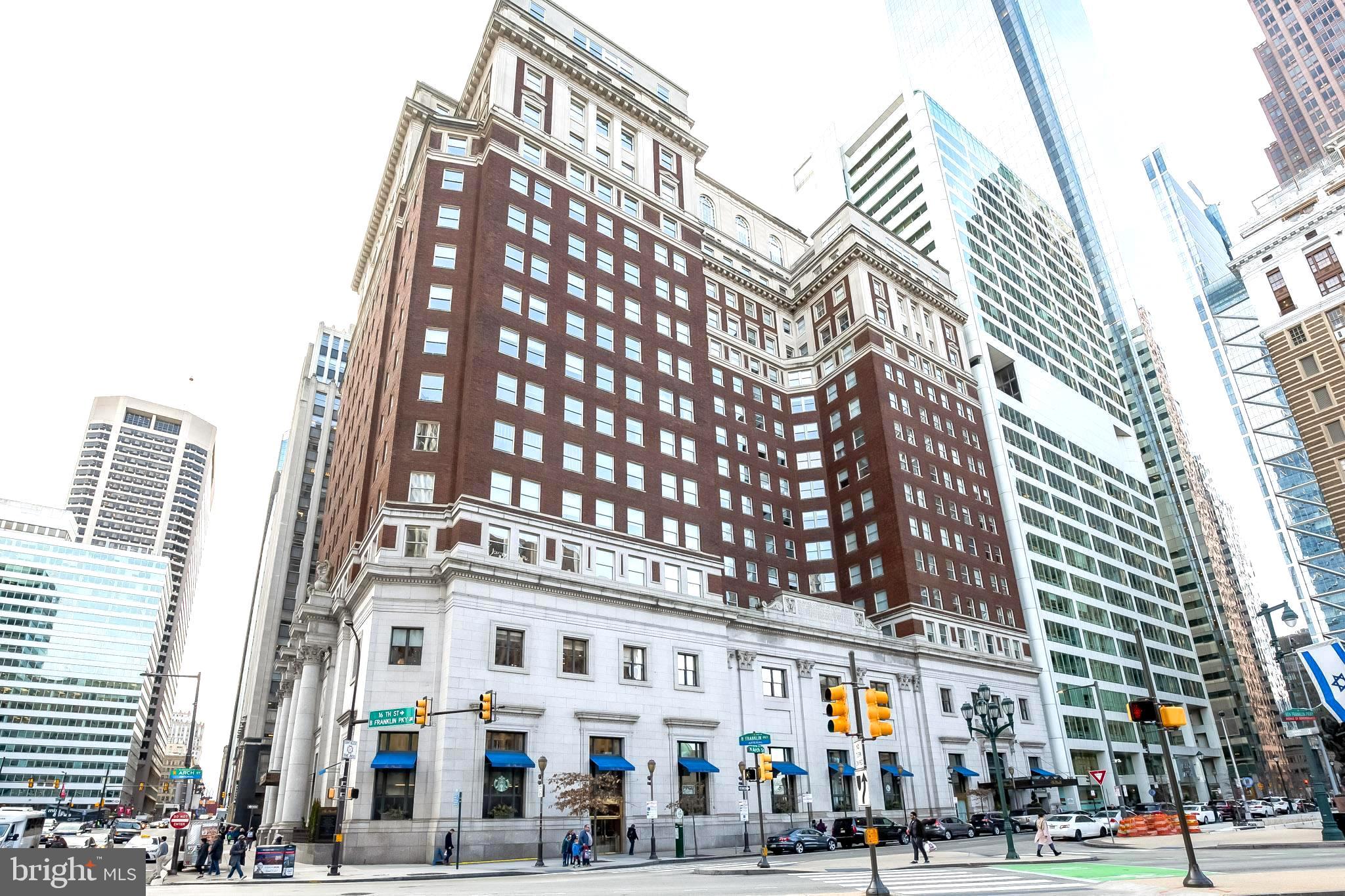 LOGAN SQUARE - Residential Lease