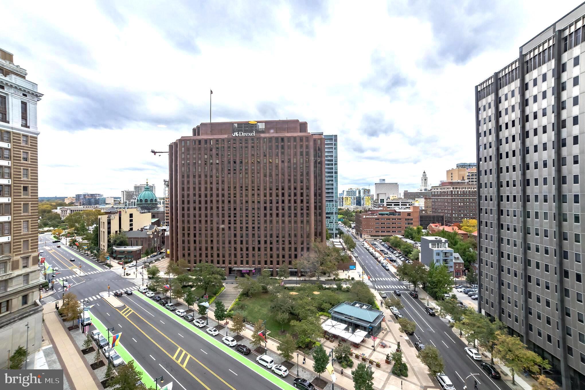 LOGAN SQUARE - Residential Lease