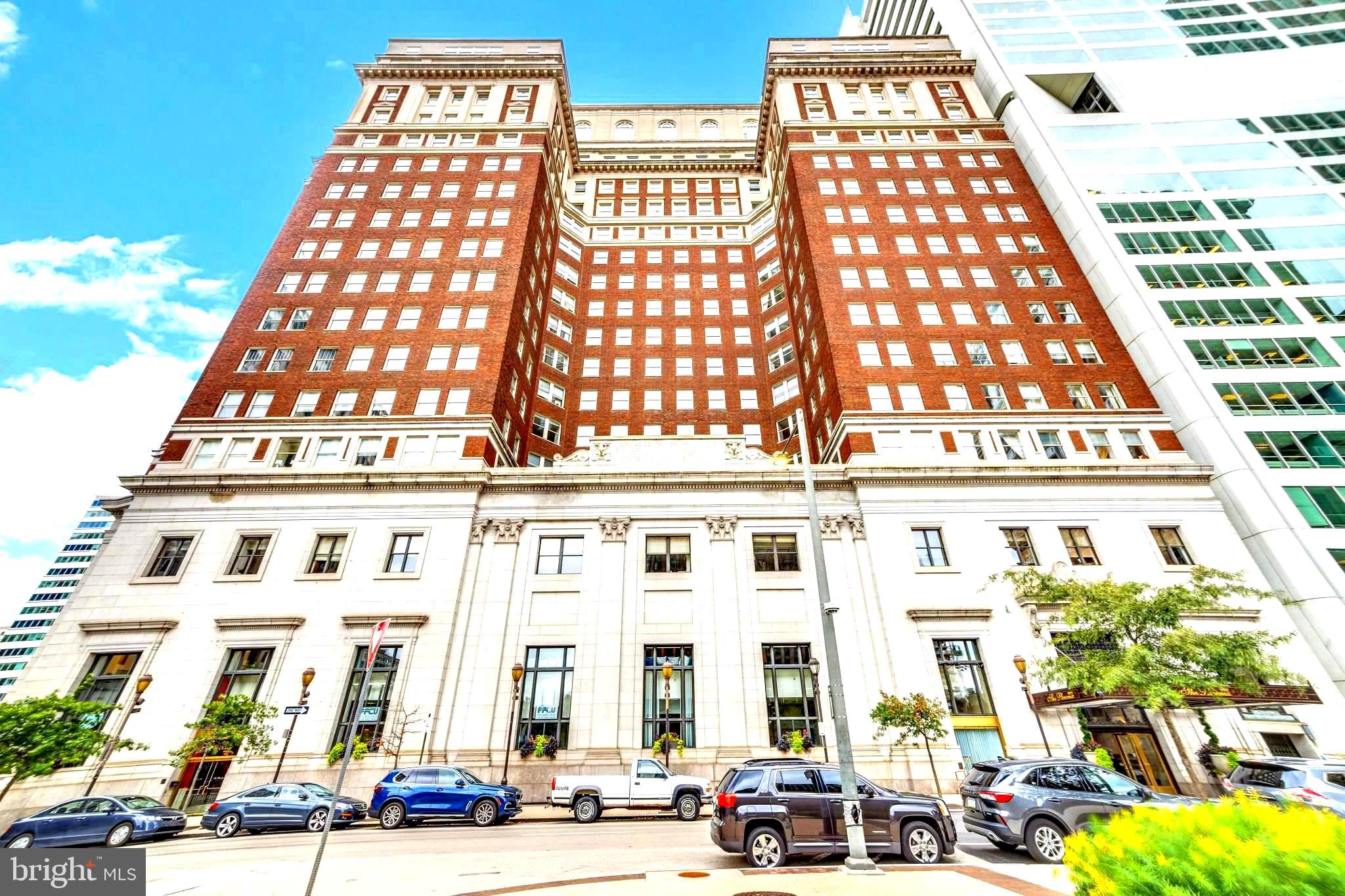 LOGAN SQUARE - Residential Lease