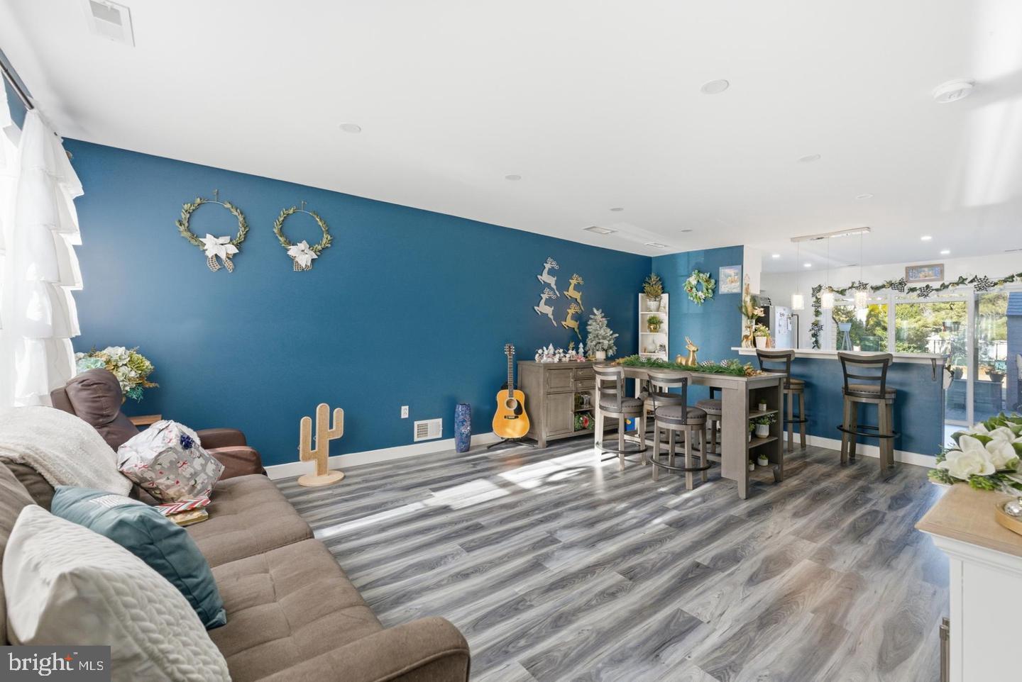 311 BEACH PLUM COURT