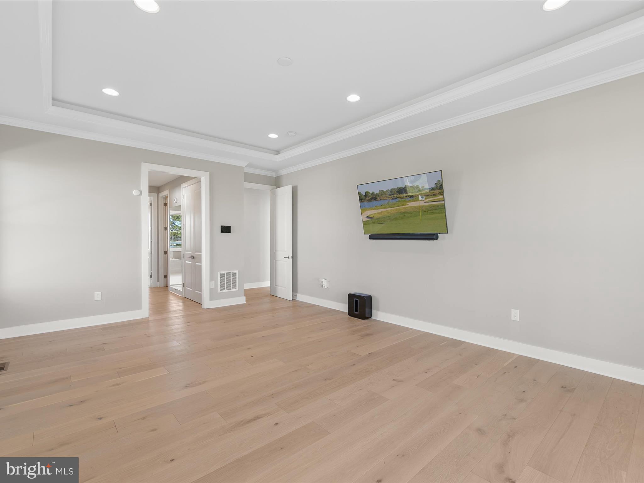 PENINSULA - Residential