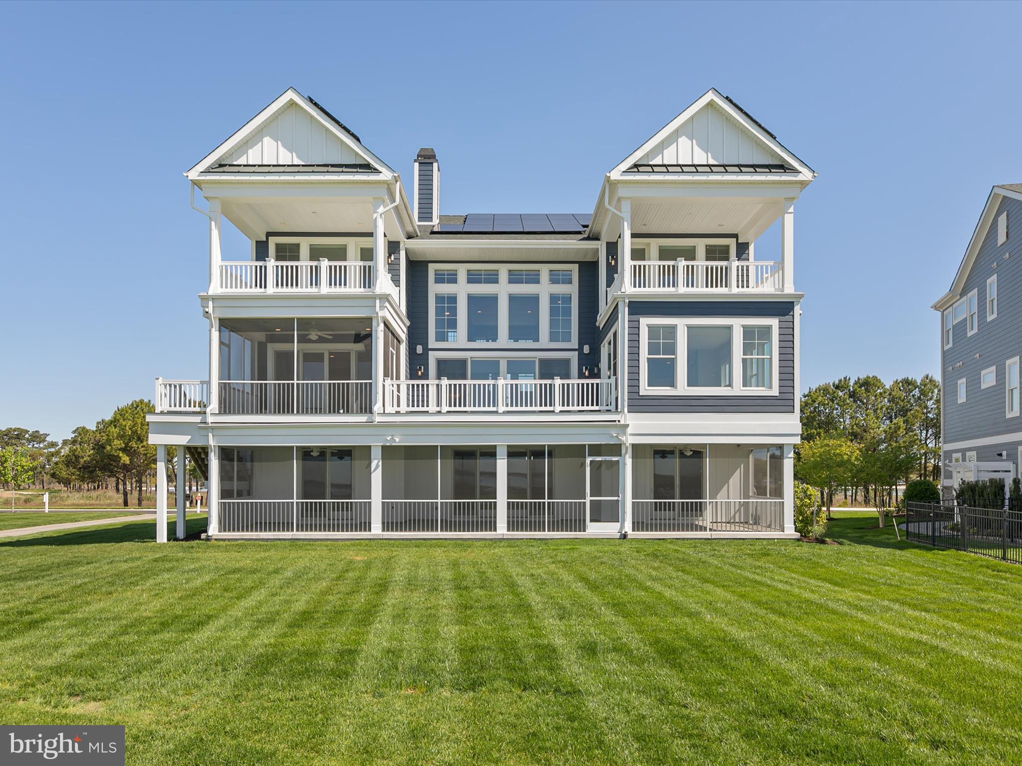 PENINSULA - Residential