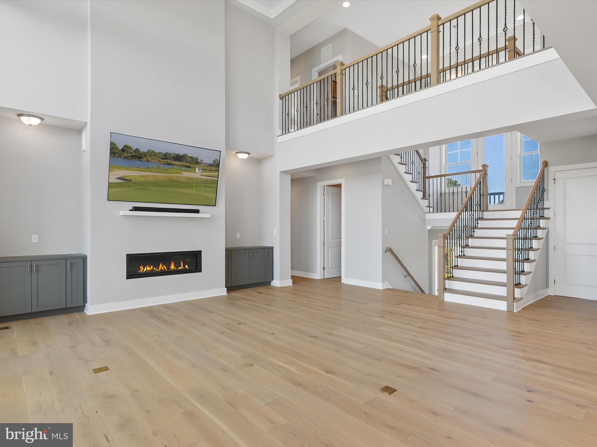 PENINSULA - Residential