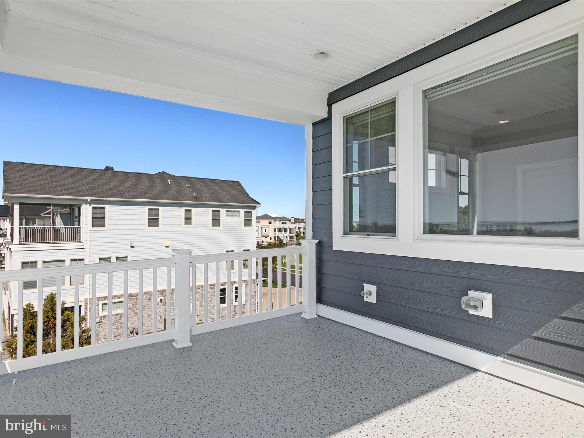 PENINSULA - Residential