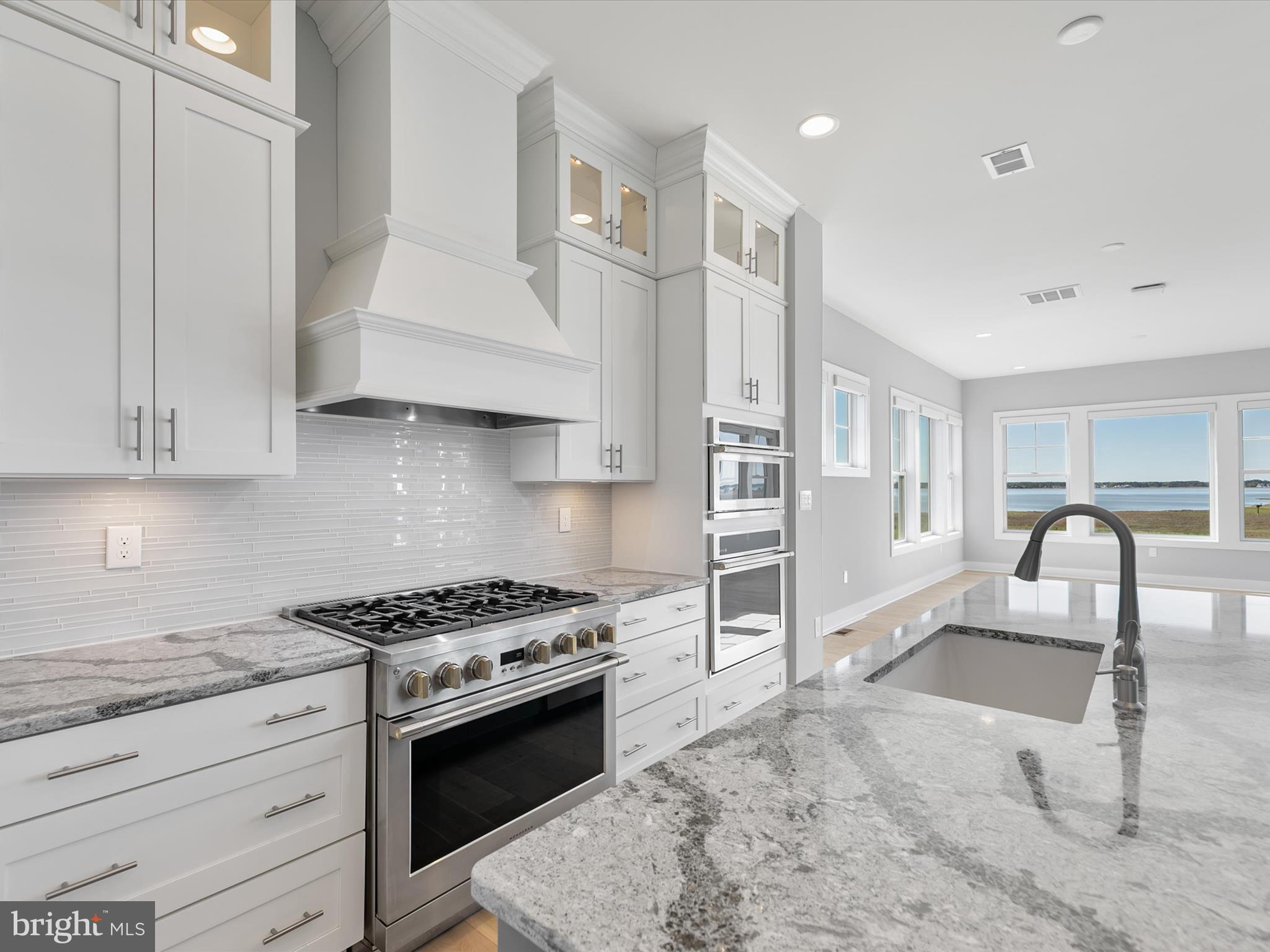 PENINSULA - Residential