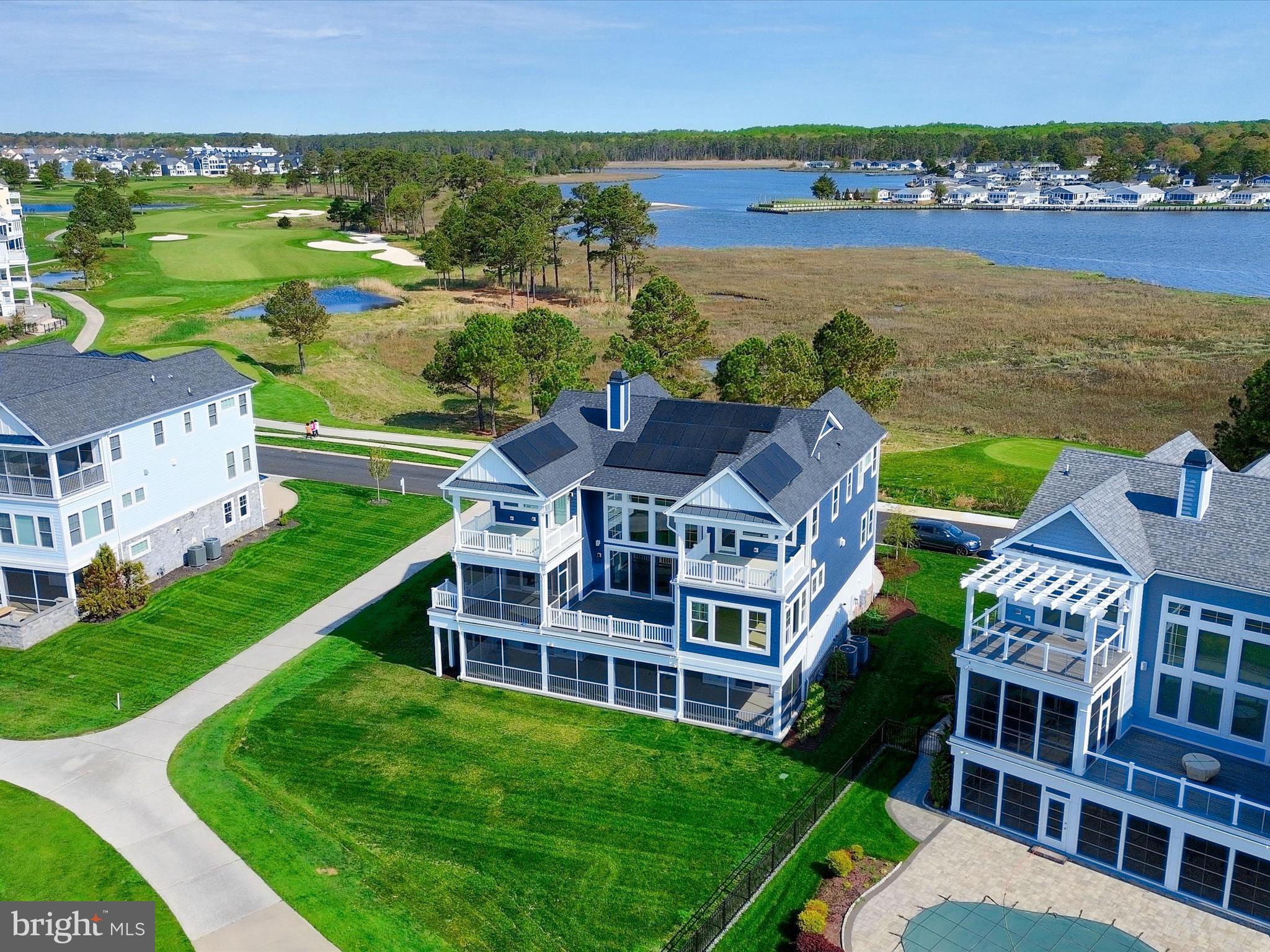 PENINSULA - Residential