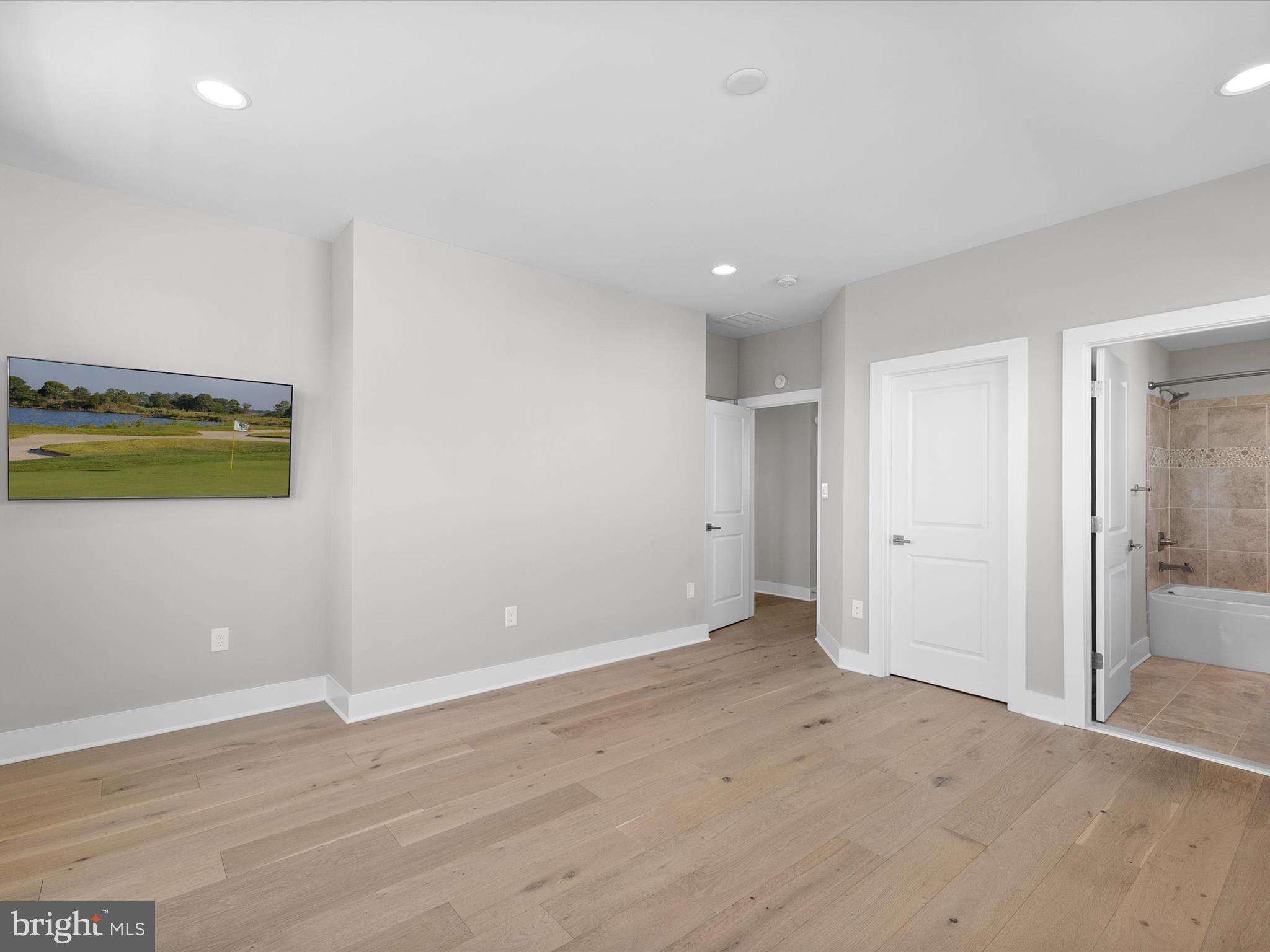 PENINSULA - Residential