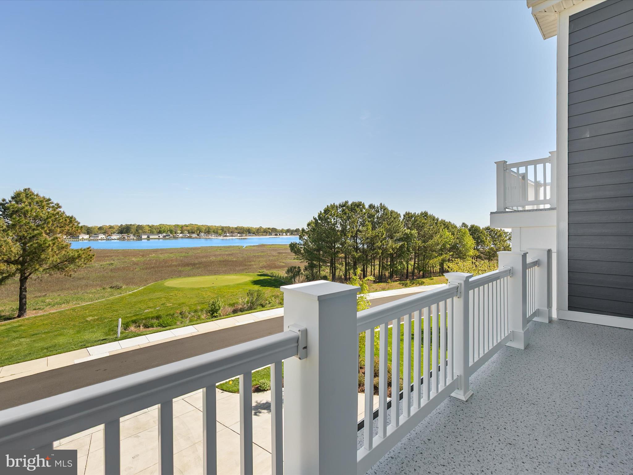 PENINSULA - Residential