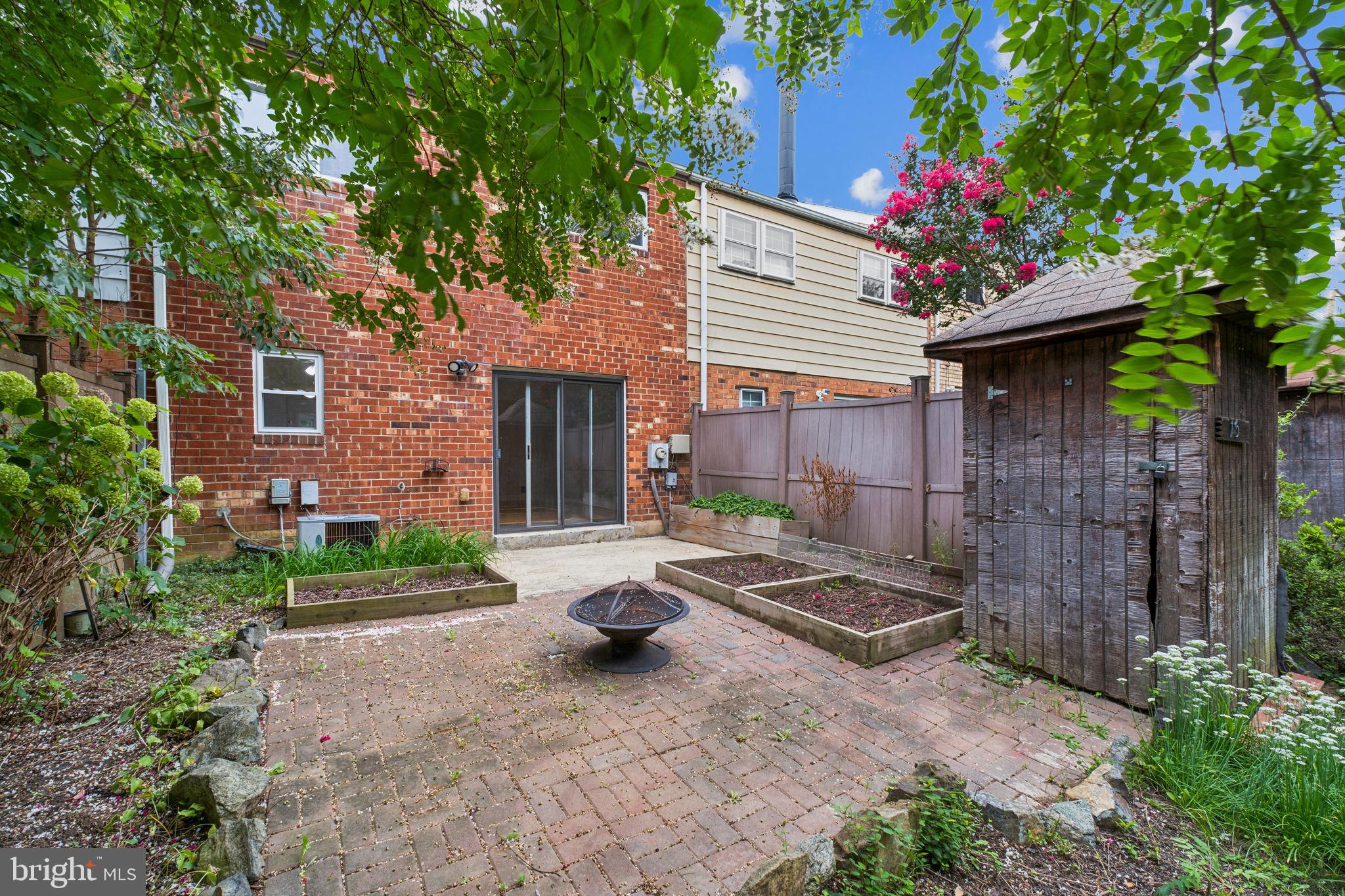 THE ORCHARDS - Residential