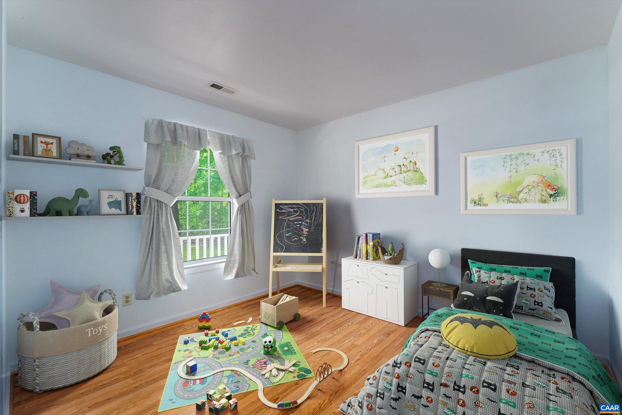 LAKE MONTICELLO - Residential