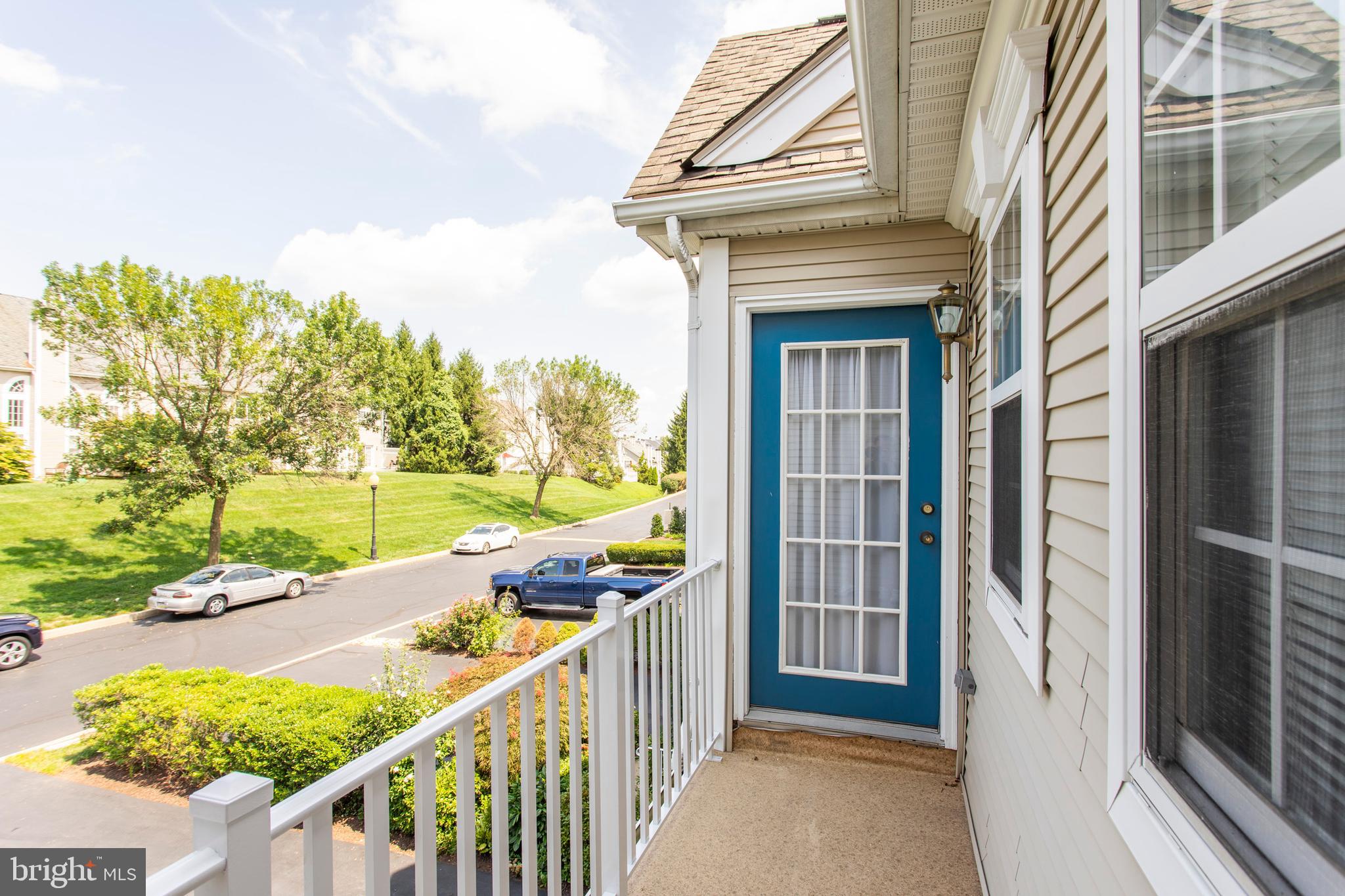 REBEL HILL - Residential