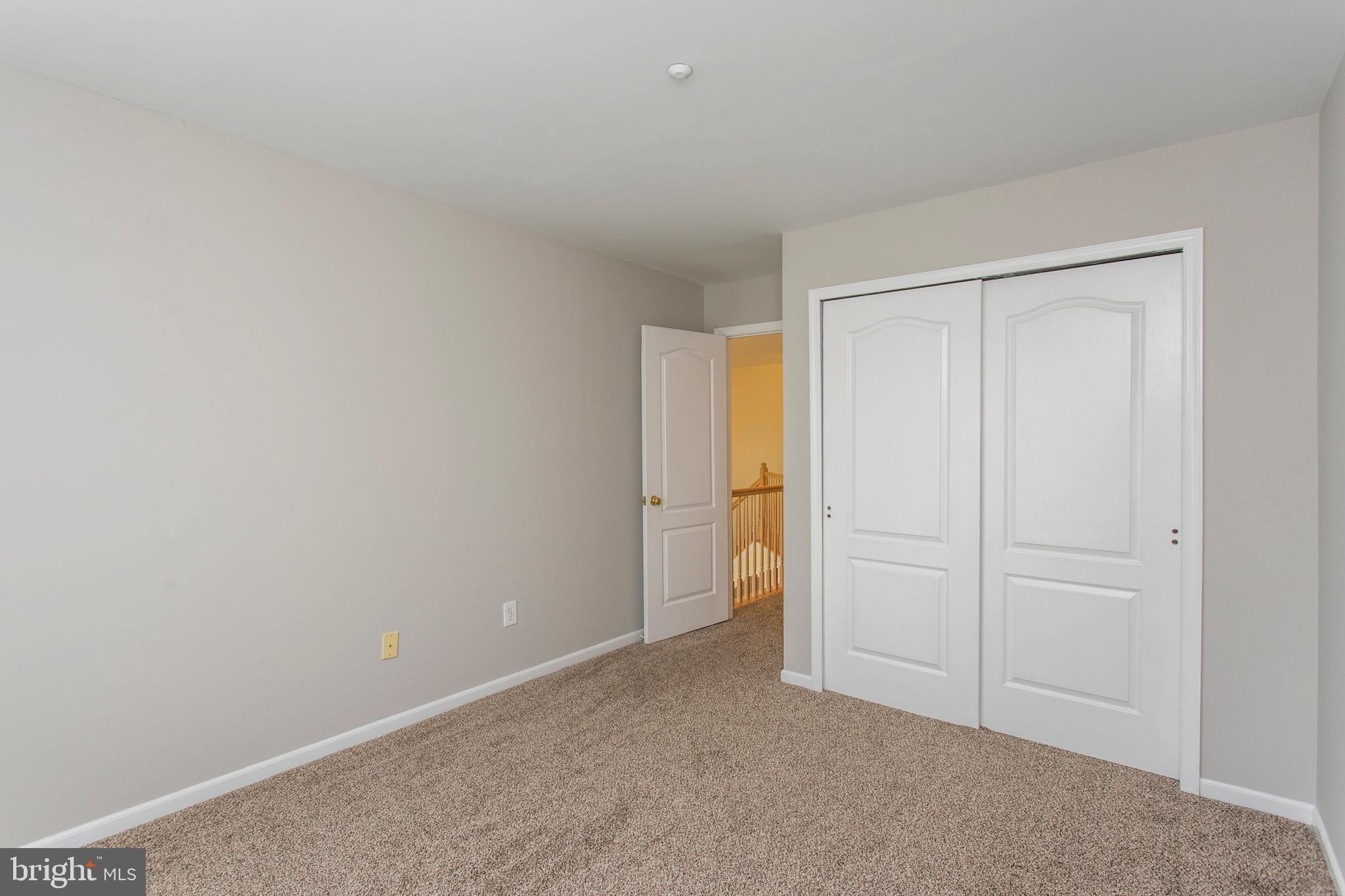 REBEL HILL - Residential