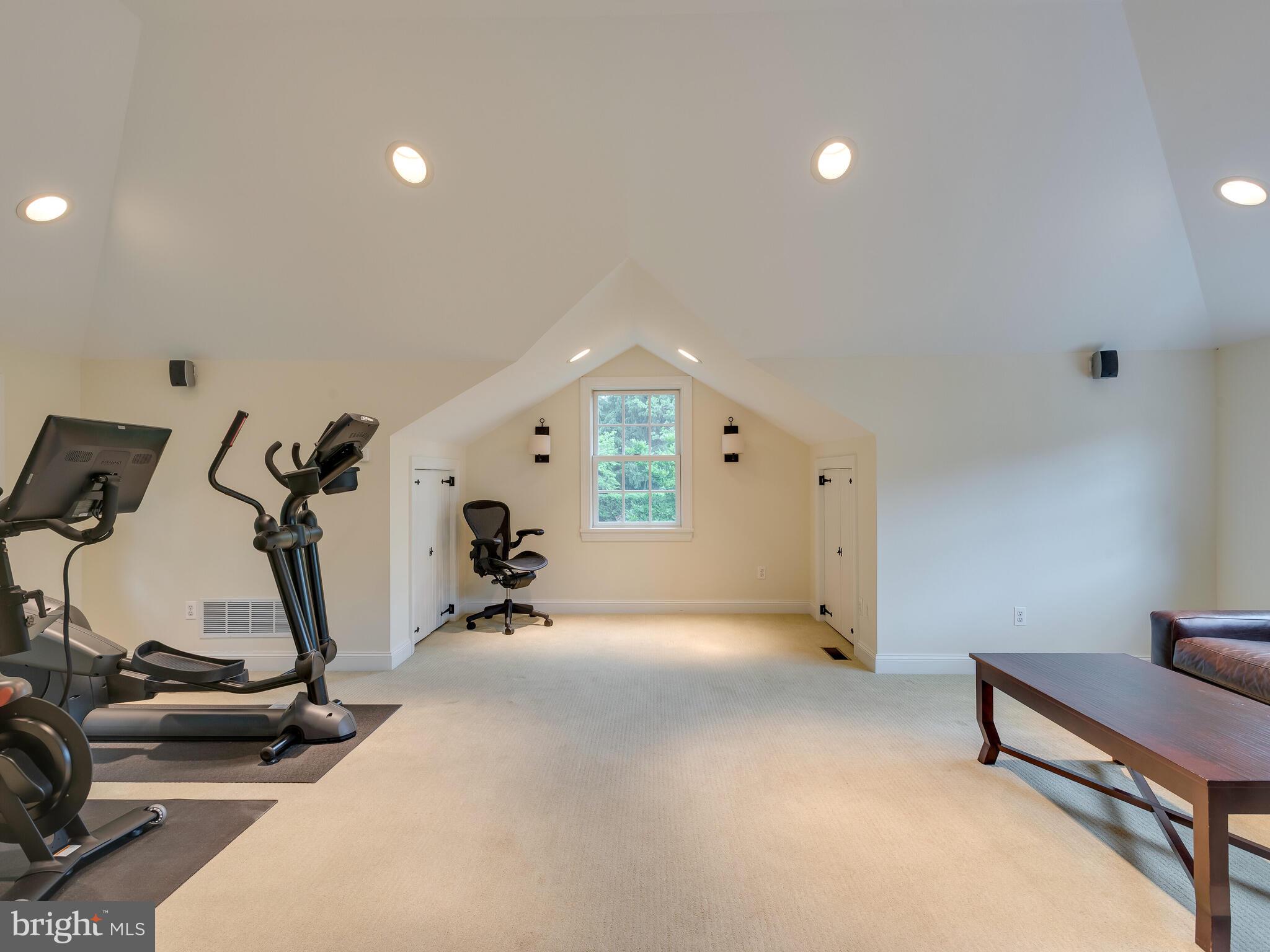 WATERFORD - Residential