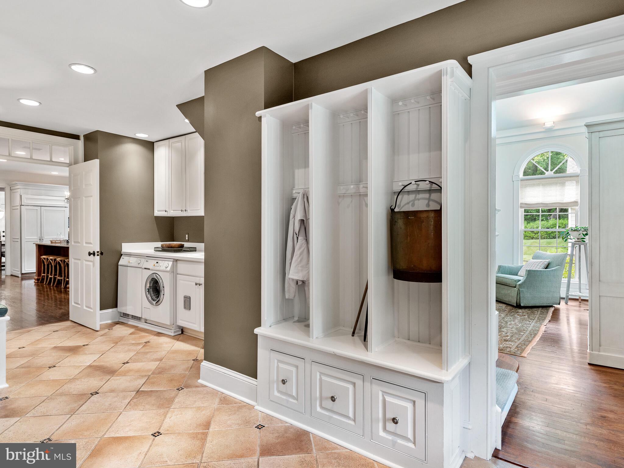 WATERFORD - Residential