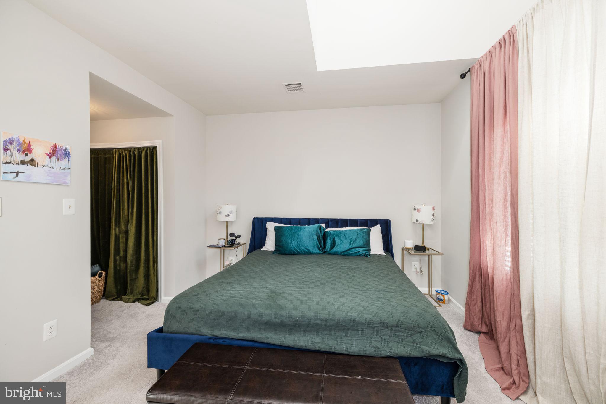 KINGSTOWNE - Residential