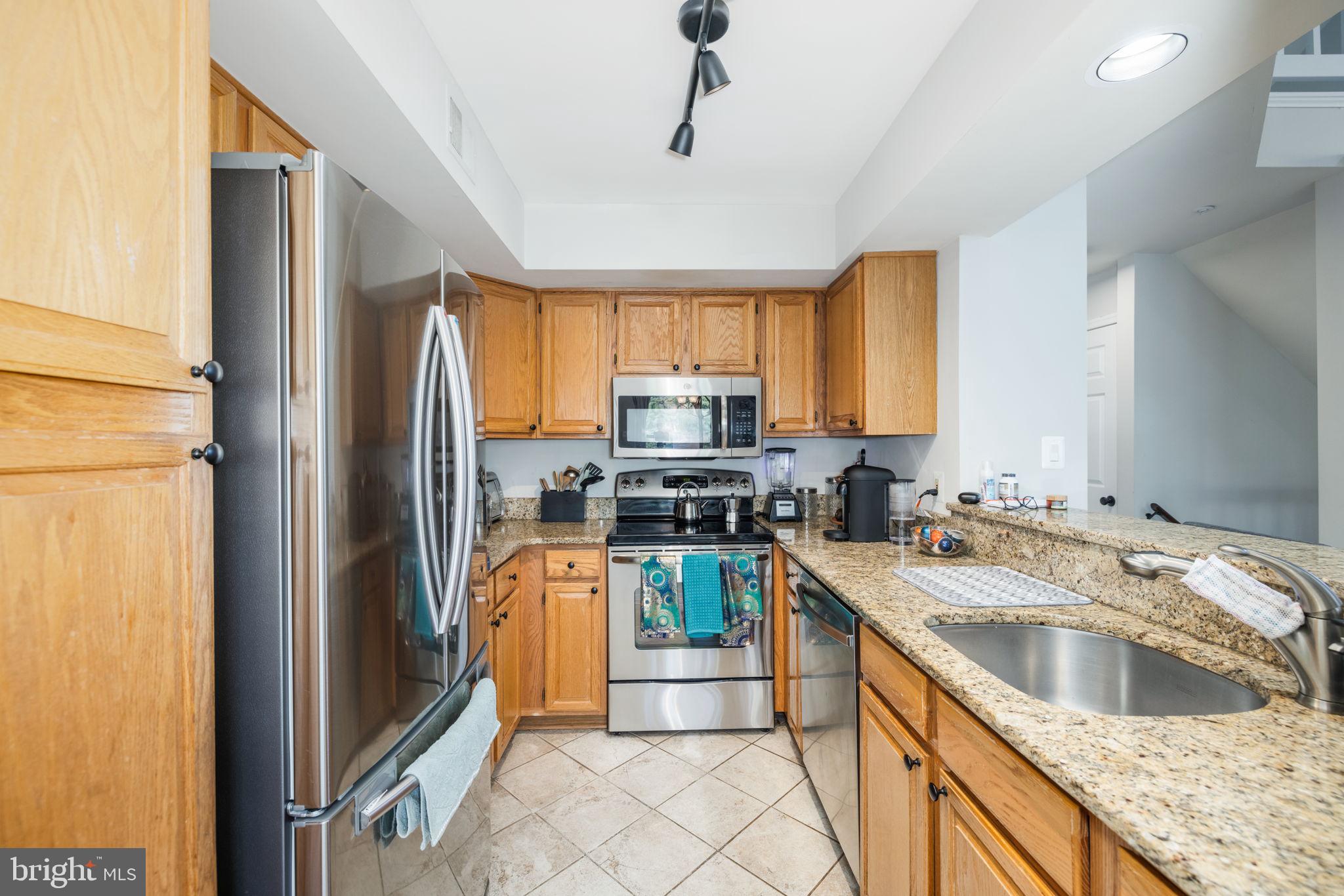 KINGSTOWNE - Residential