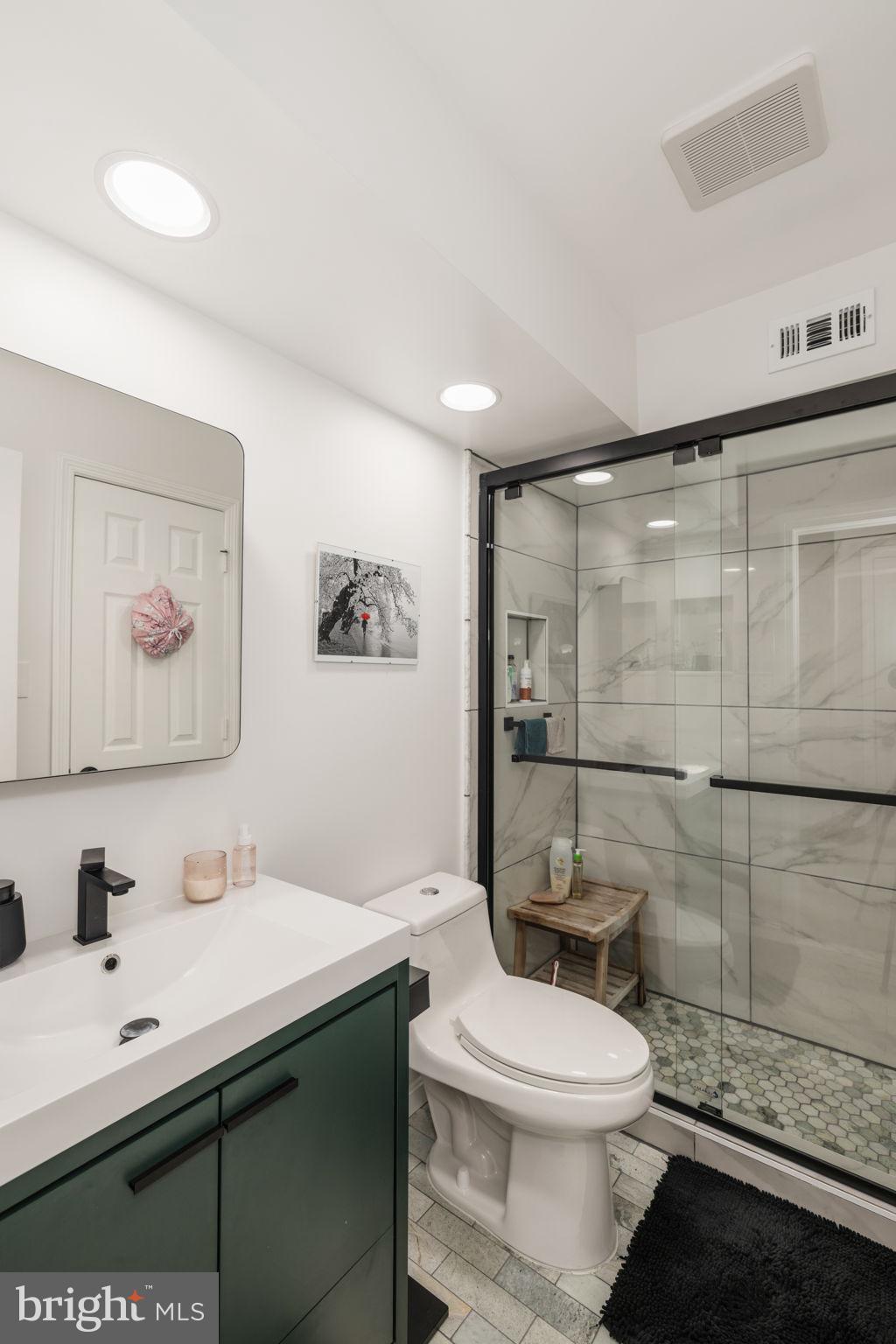 KINGSTOWNE - Residential