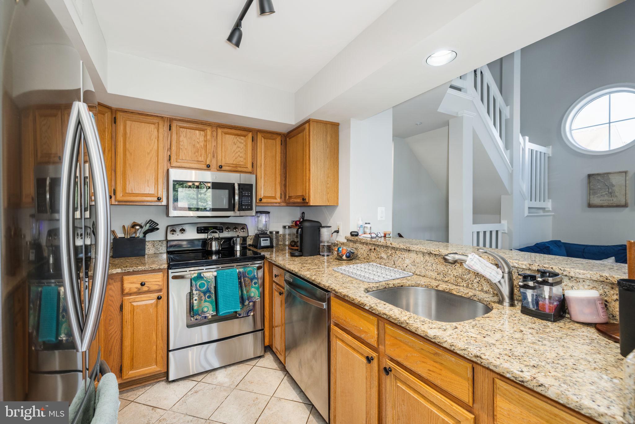 KINGSTOWNE - Residential