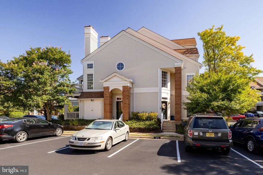 Welcome to 6847 Brindle Heath Way, an excellent three-level, end-unit Wimbledon model in Alexandria’s always popular Kingstowne! It has an open floor plan with loads of chic architectural details. The spacious living room offers a lofty 2-story ceiling with skylights, a classic gas fireplace and lots of light streaming in from multiple windows. Bright and appealing, the kitchen features stainless appliances, granite counters, a deep sink, track lighting and a breakfast bar. There’s a separate dining area which walks out to the oversized private deck - perfect for your morning coffee or evening cocktail. It has a great view of the entire neighborhood! The main level owner’s suite includes two closets and a tastefully reimagined full bath with stylish details throughout. Upstairs, you’ll find the second bedroom and second full bath with dual sinks. Located just across the street from the Kingstowne Town Center, you are super-close to multiple grocery stores, shops, restaurants and the Kingstowne movie theater. All of Kingstowne’s many amenities, like the pools, fitness centers, sports courts, walking trails, and more are available for your use! Major commuter routes (95/395/395, the Fairfax County Parkway), Metro and Fort Belvoir are very convenient as well. There’s an assigned parking space right in front of the unit’s front door, and you’ll receive a hang tag for a second vehicle.